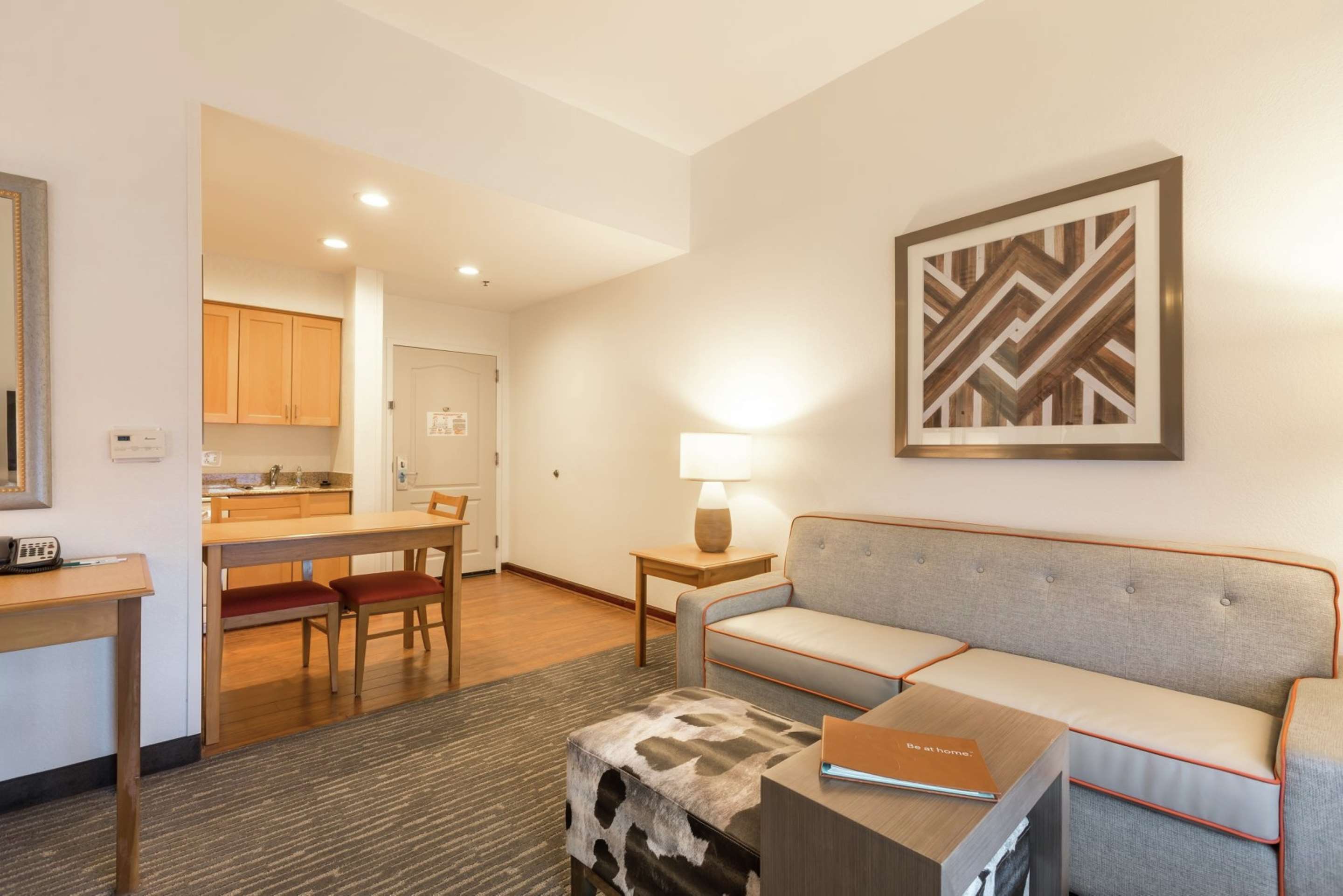 Guest room