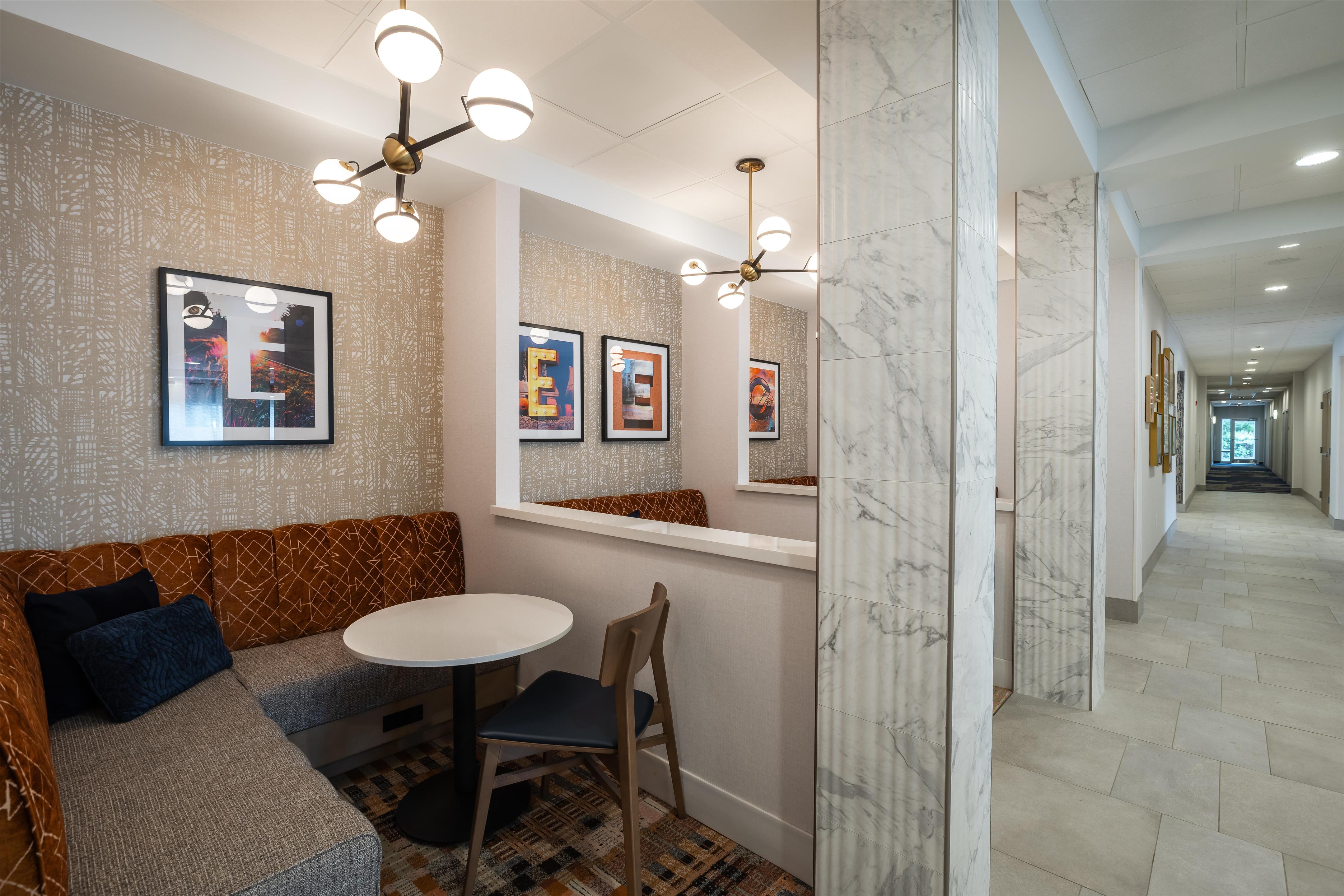 Business Center | Hampton Inn Easley