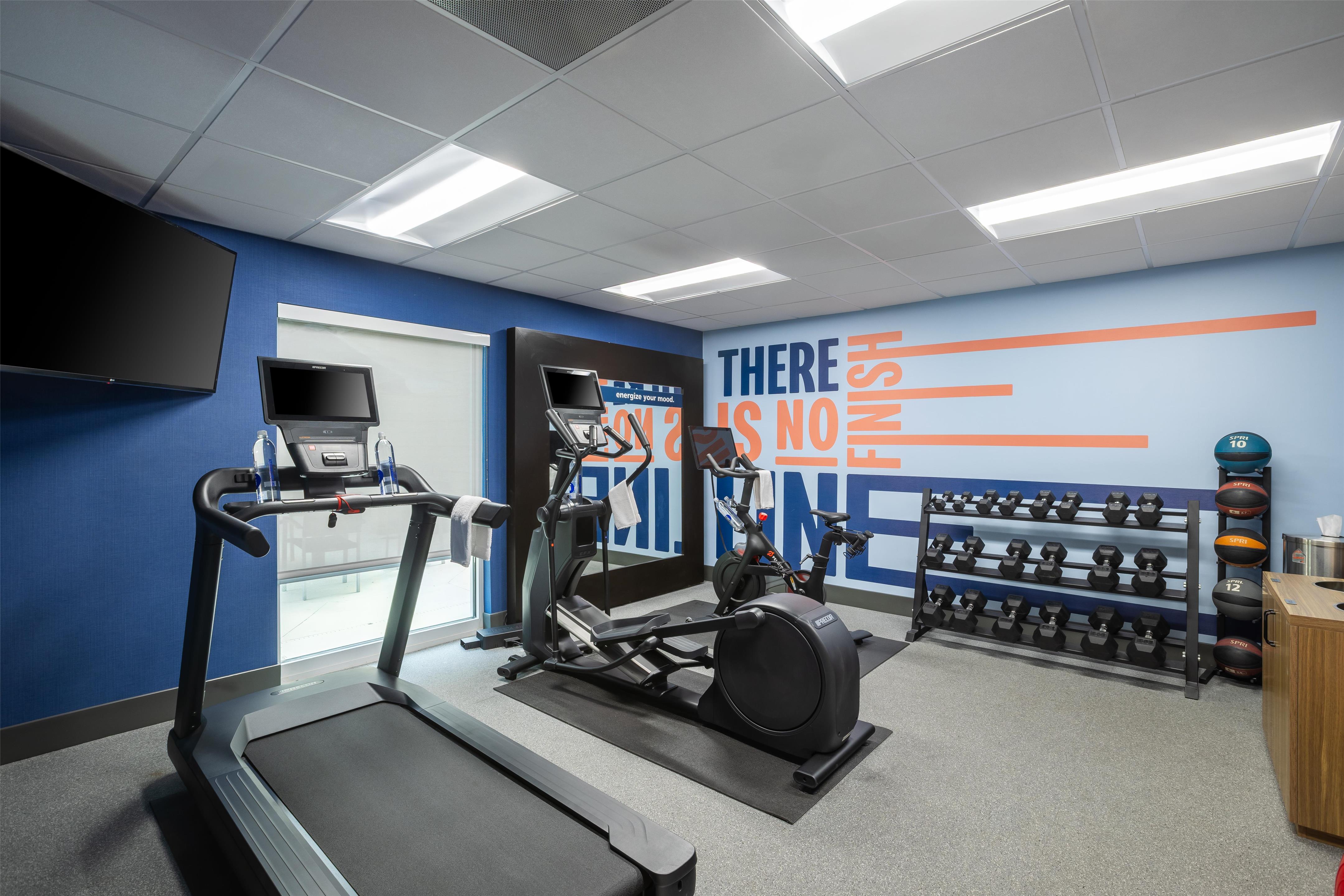 Health club fitness center gym | Hampton Inn Easley