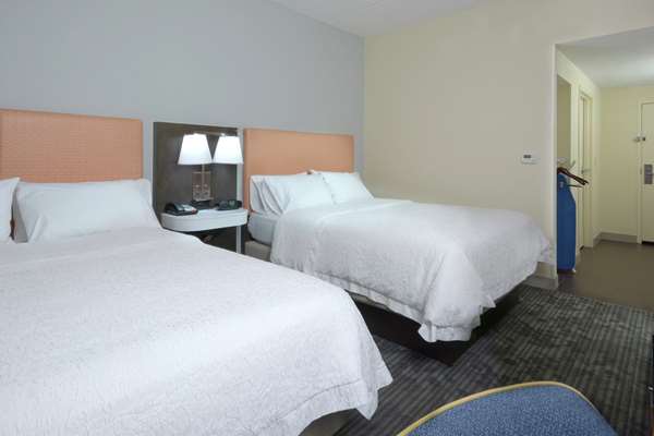  - Hampton Inn & Suites Duncan - I-85, Exit 63