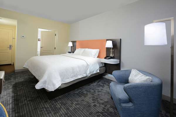  - Hampton Inn & Suites Duncan - I-85, Exit 63