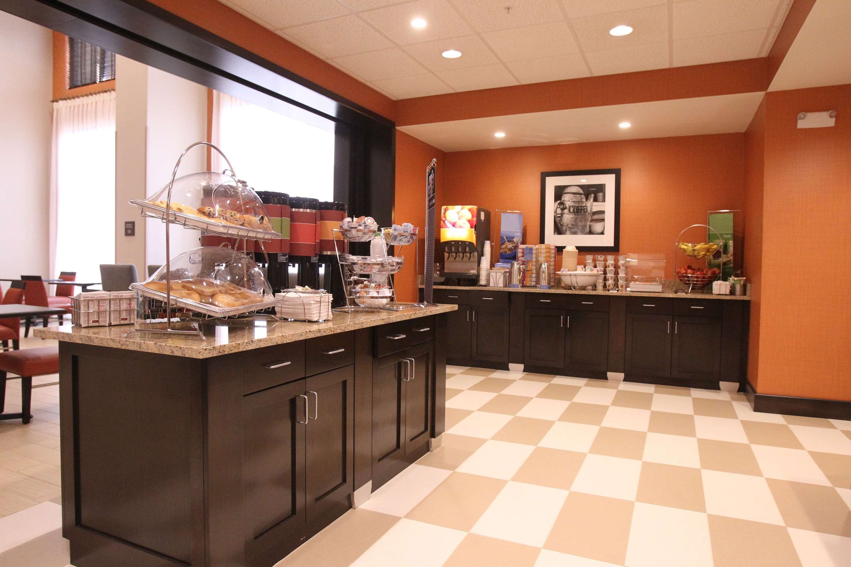 Restaurant | Hampton Inn & Suites Seneca-Clemson Area