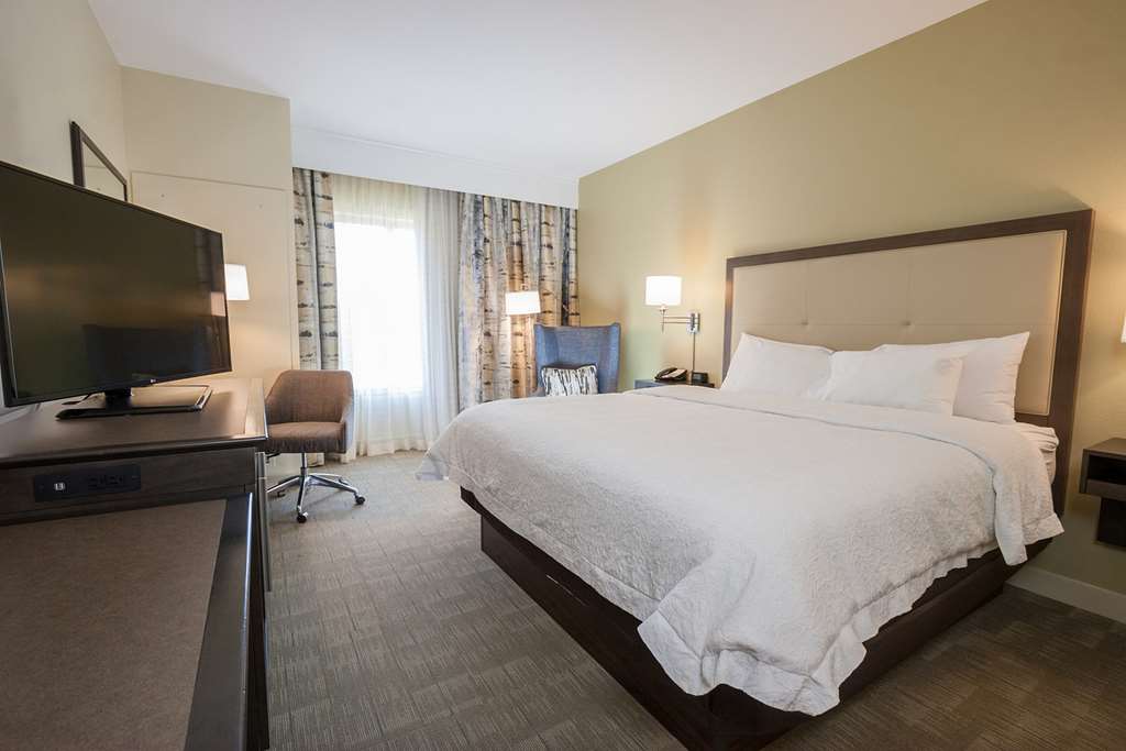 Hampton Inn by Hilton Great Falls Room Type - 1K MOB HEA ACC TUB SFBD NS