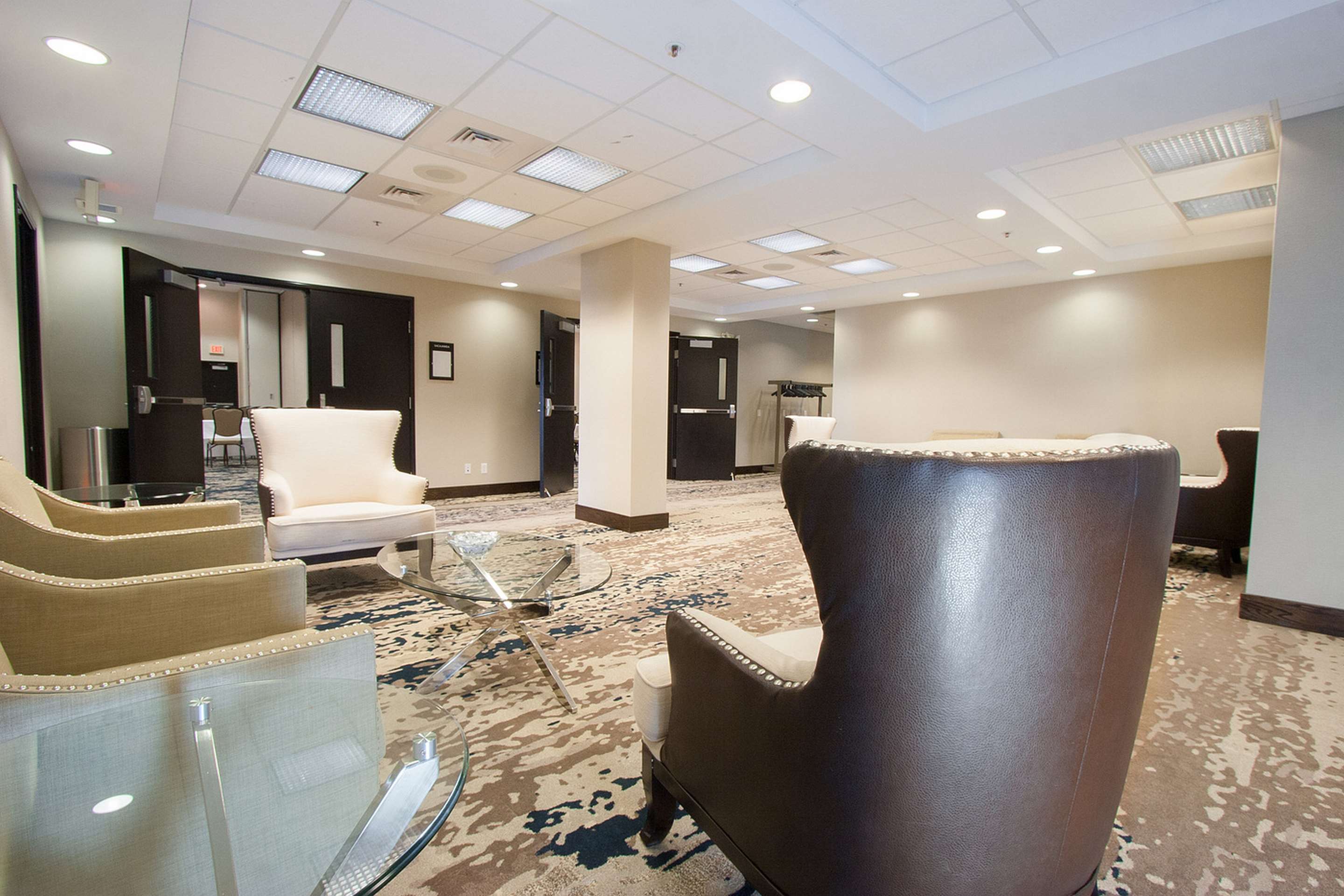 Lobby | Hampton Inn Great Falls