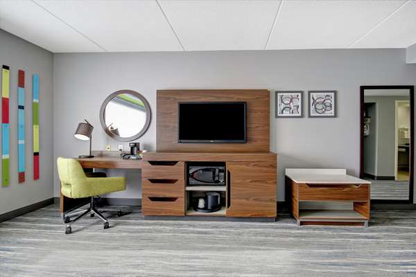  - Hampton Inn & Suites Guelph