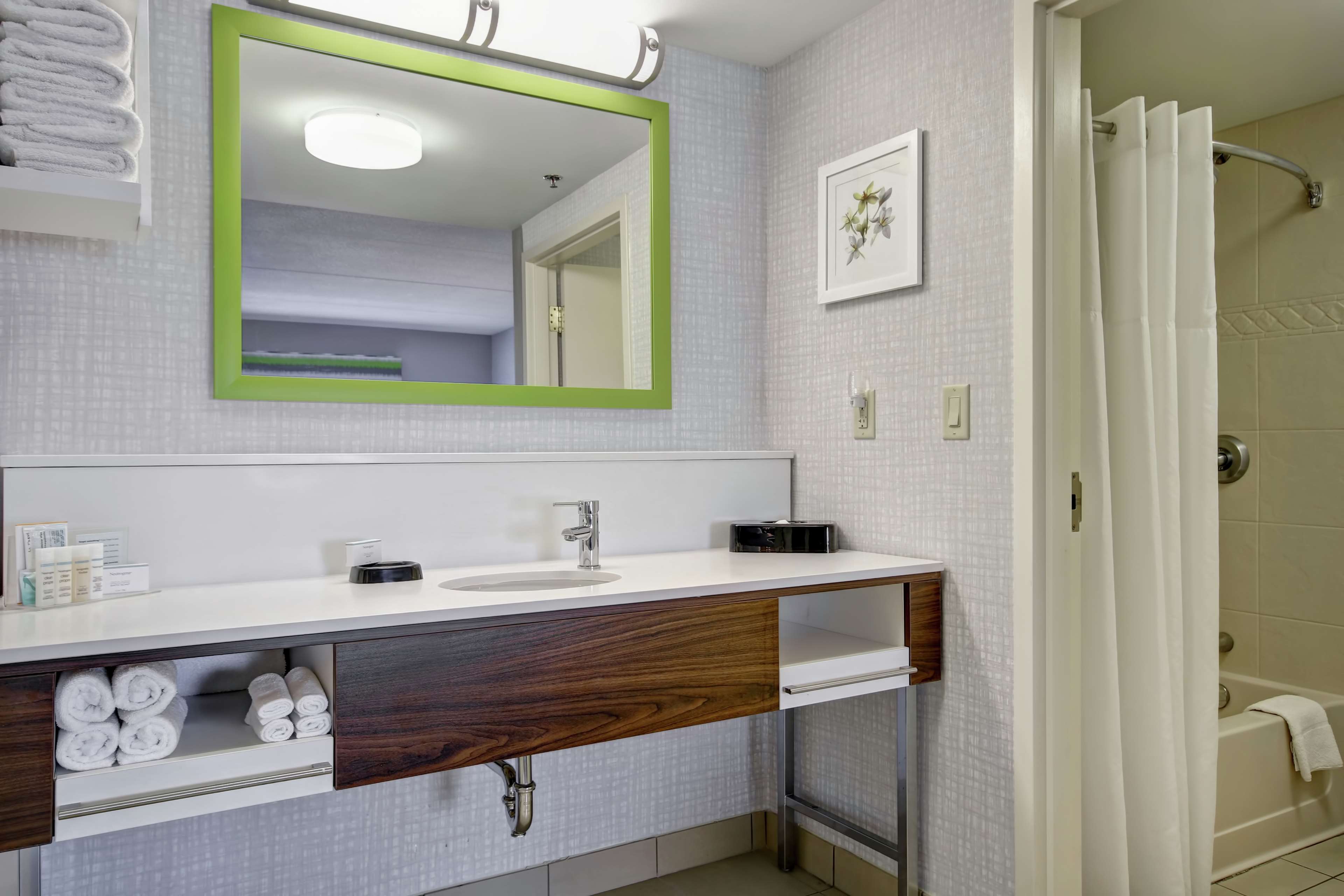 Hampton Inn & Suites by Hilton - Guelph Room Type - DOUBLE SUITE-SPECIAL-NSMKG