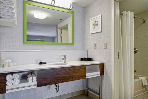  - Hampton Inn & Suites Guelph