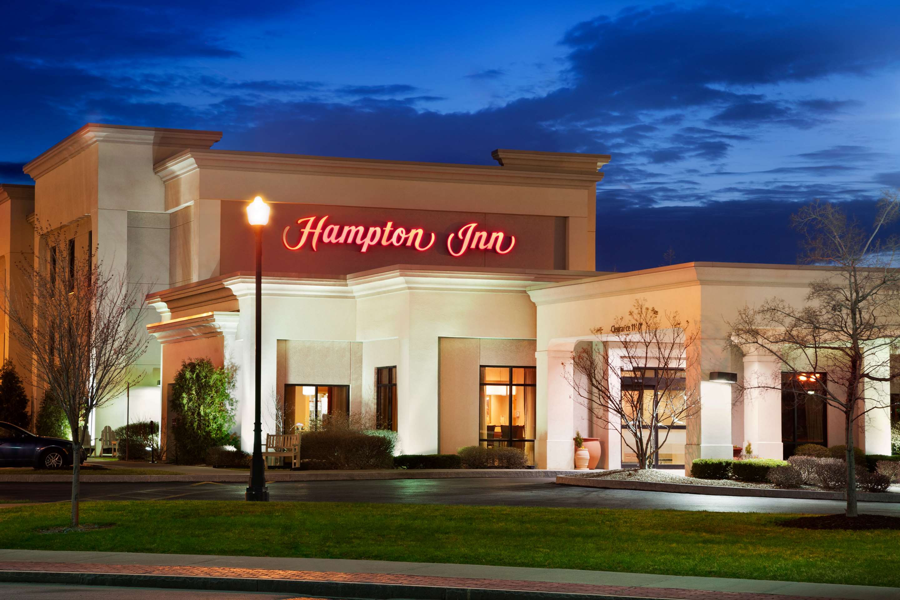 Exterior | Hampton Inn Geneva