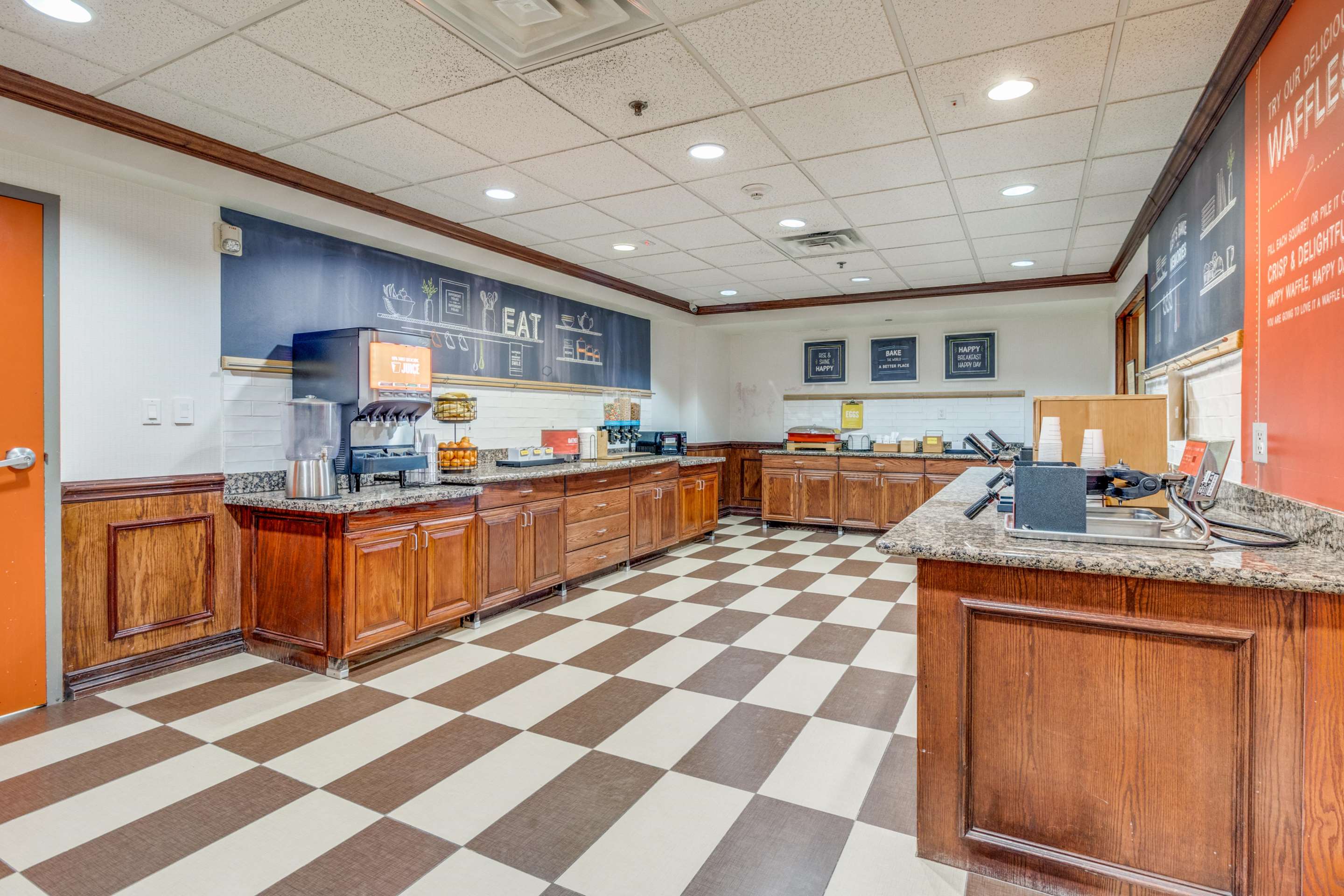 Restaurant | Hampton Inn & Suites Gainesville