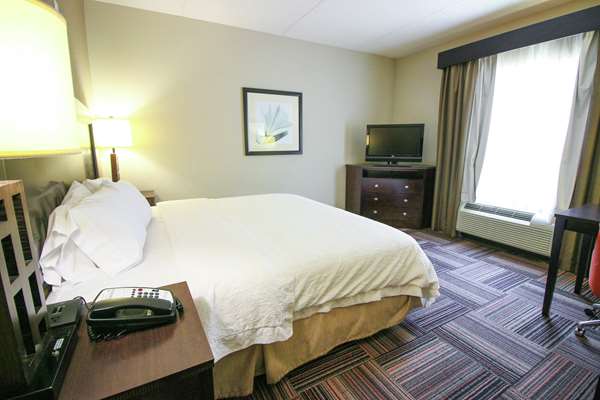  - Hampton Inn & Suites Flowery Branch