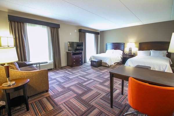  - Hampton Inn & Suites Flowery Branch