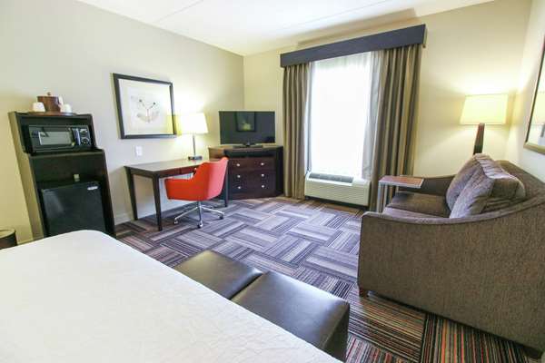  - Hampton Inn & Suites Flowery Branch