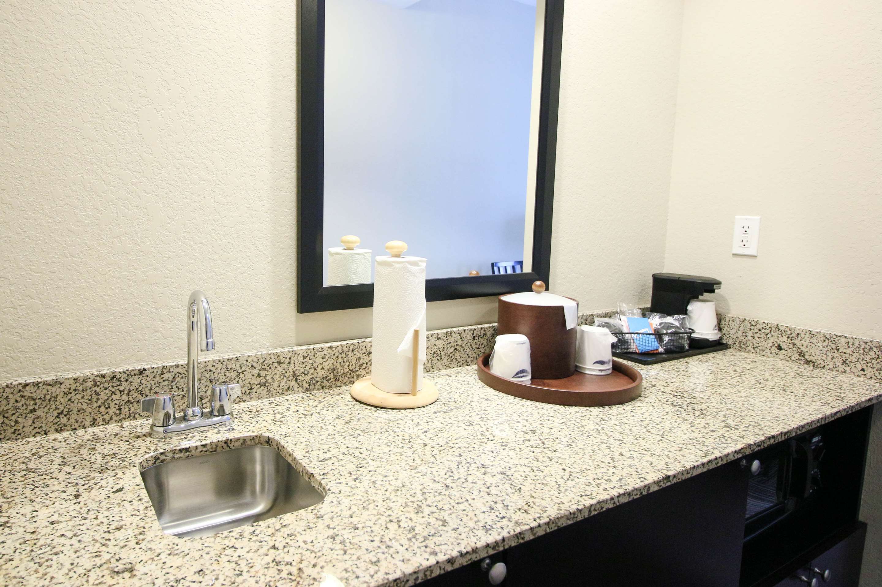 Guest room amenity