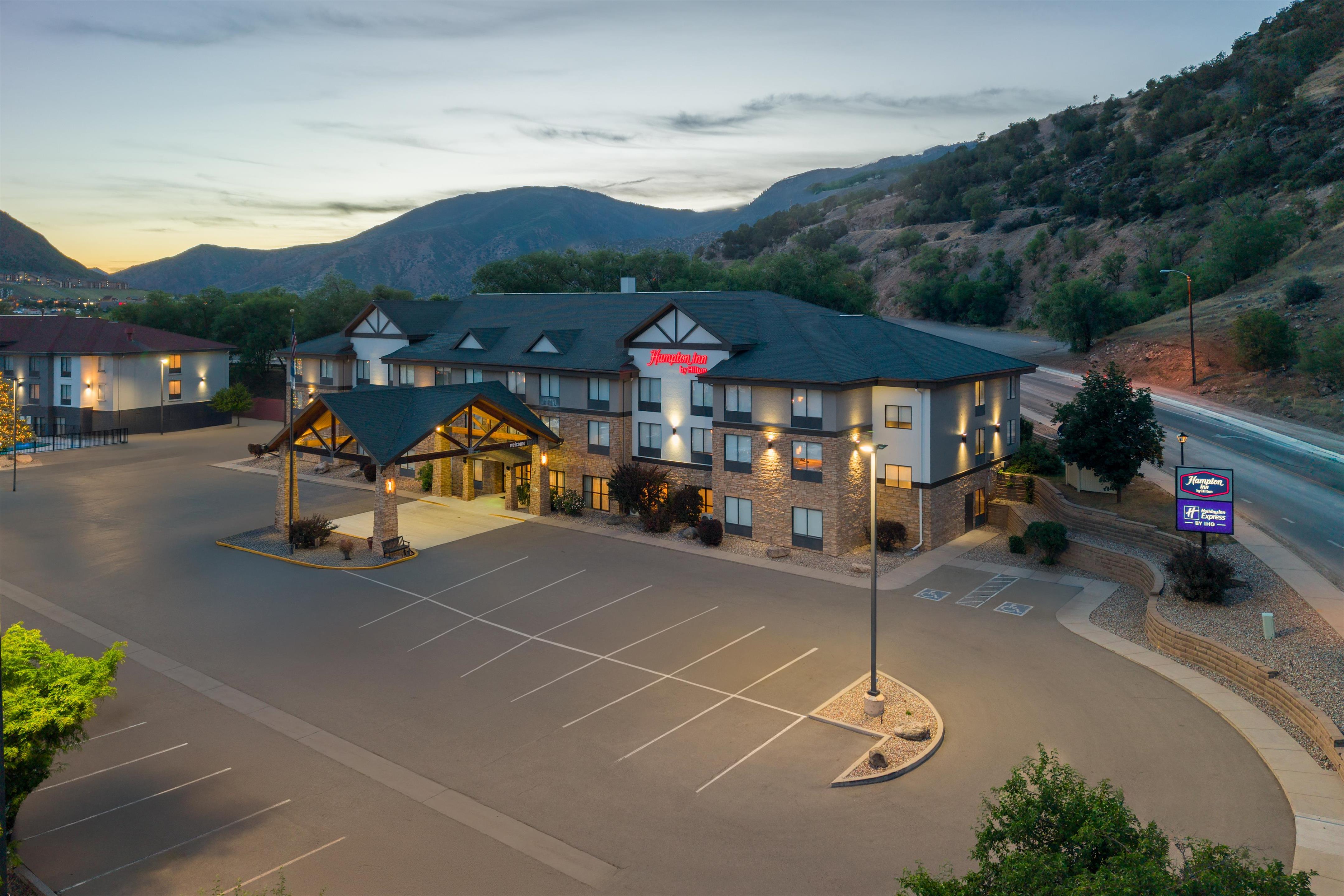 Exterior | Hampton Inn Glenwood Springs