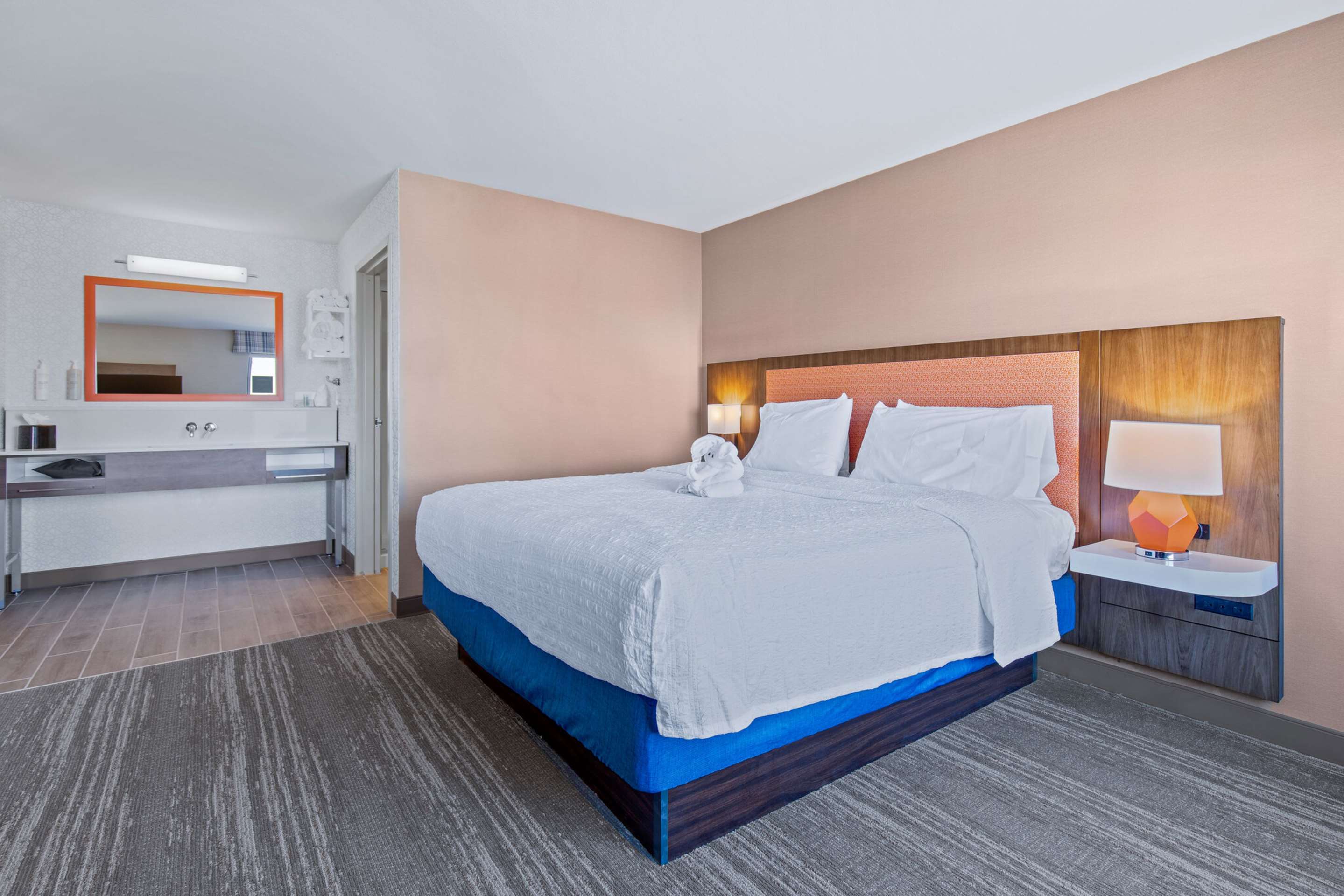 Guest room