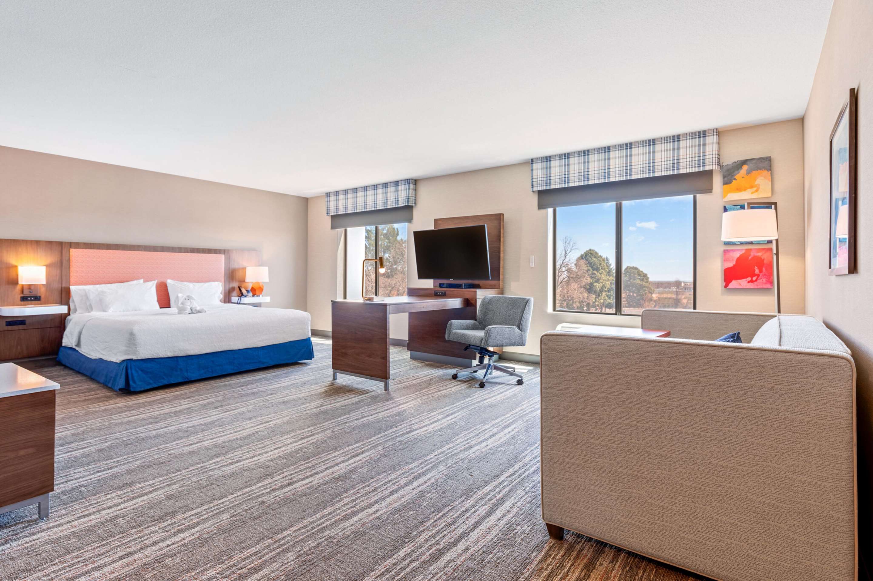 Guest room