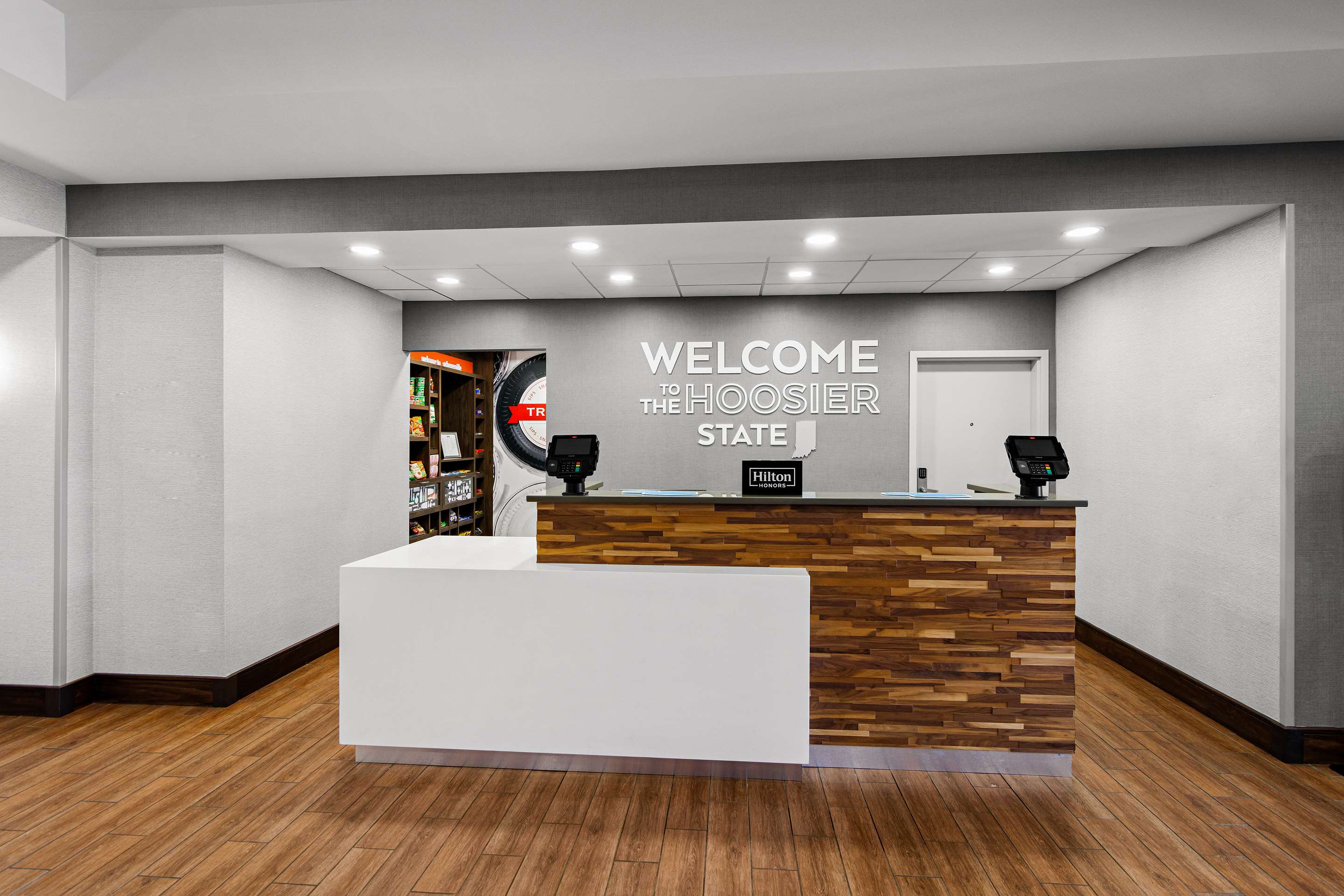 Reception | Hampton Inn & Suites Schererville