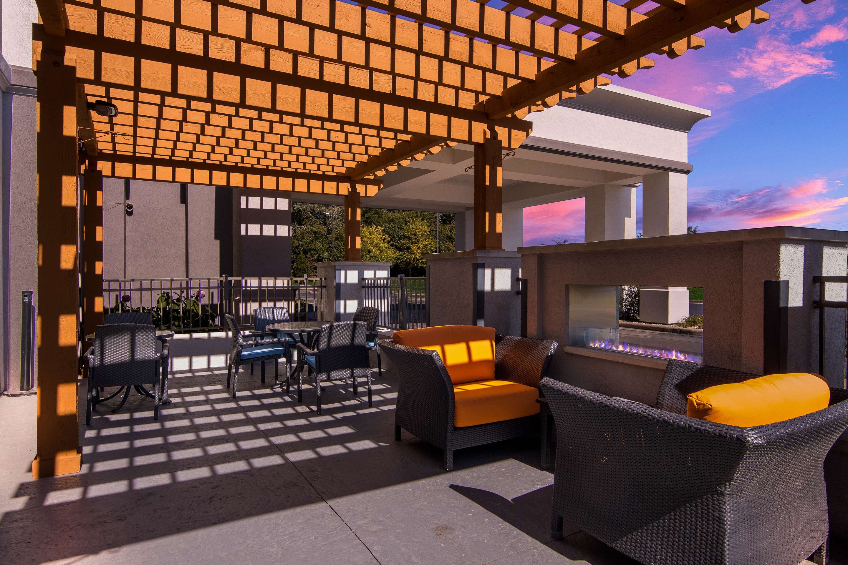 Exterior | Hampton Inn & Suites Schererville