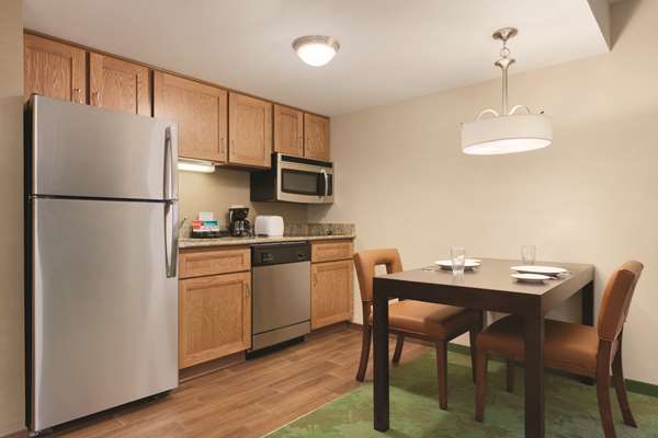  - Homewood Suites by Hilton Mechanicsburg - I-76, Exit 236