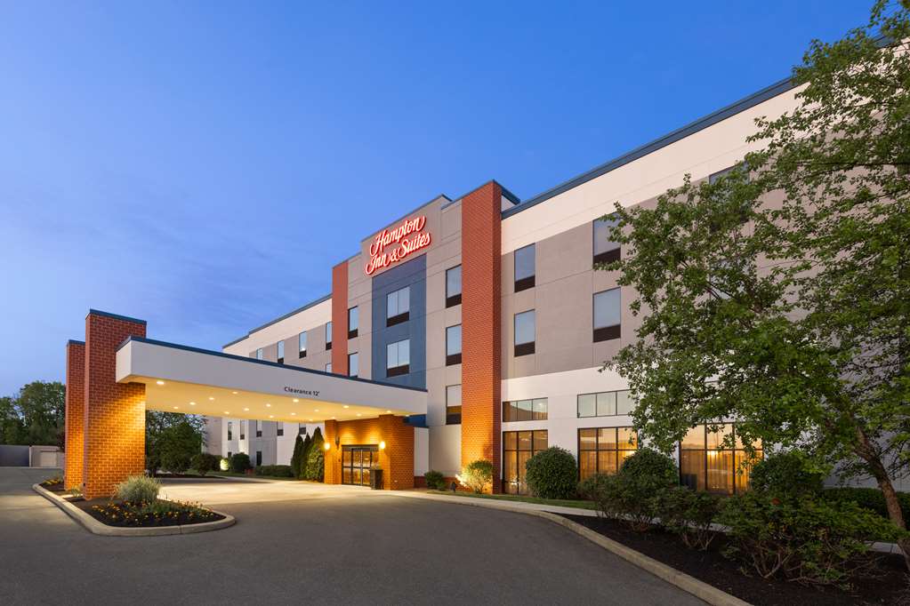 Hampton Inn & Suites Harrisburg/North