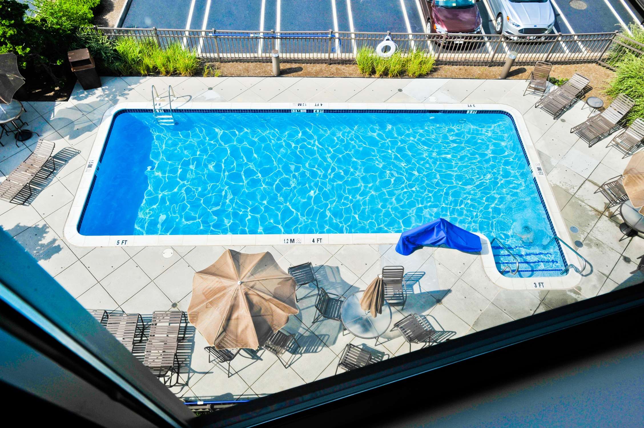 Pool | Hampton Inn Harrisburg-East (Hershey Area)