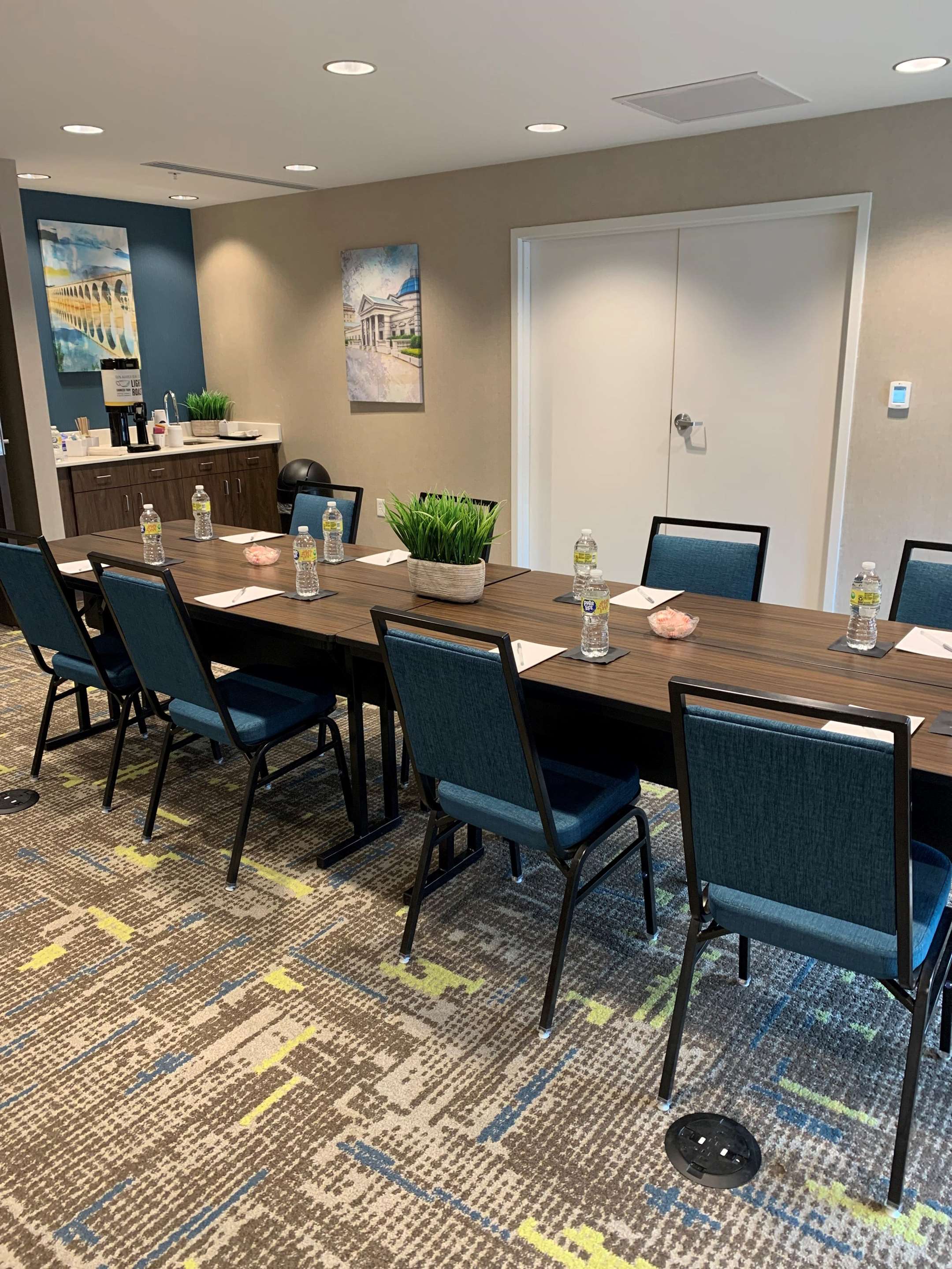 Meeting Room | Hampton Inn Harrisburg-East (Hershey Area)