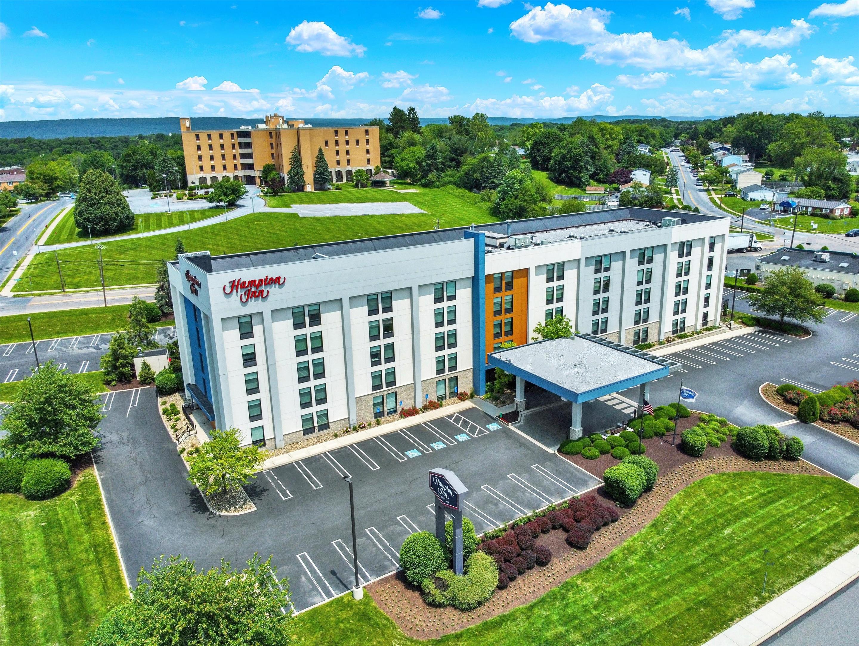 Exterior | Hampton Inn Harrisburg-East (Hershey Area)