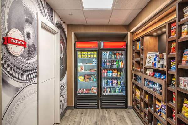 Restaurant - Hampton Inn & Suites Hazard