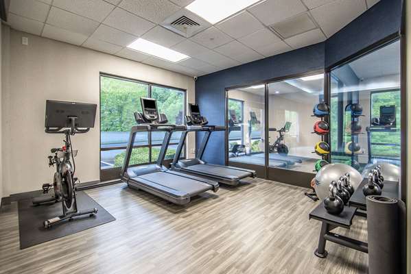 Fitness/ Exercise Room - Hampton Inn & Suites Hazard