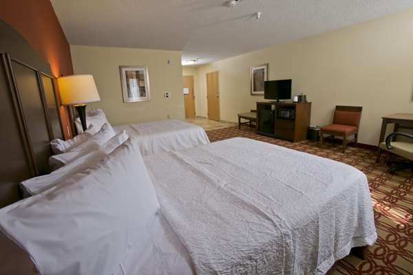  - Hampton Inn & Suites Wiggins