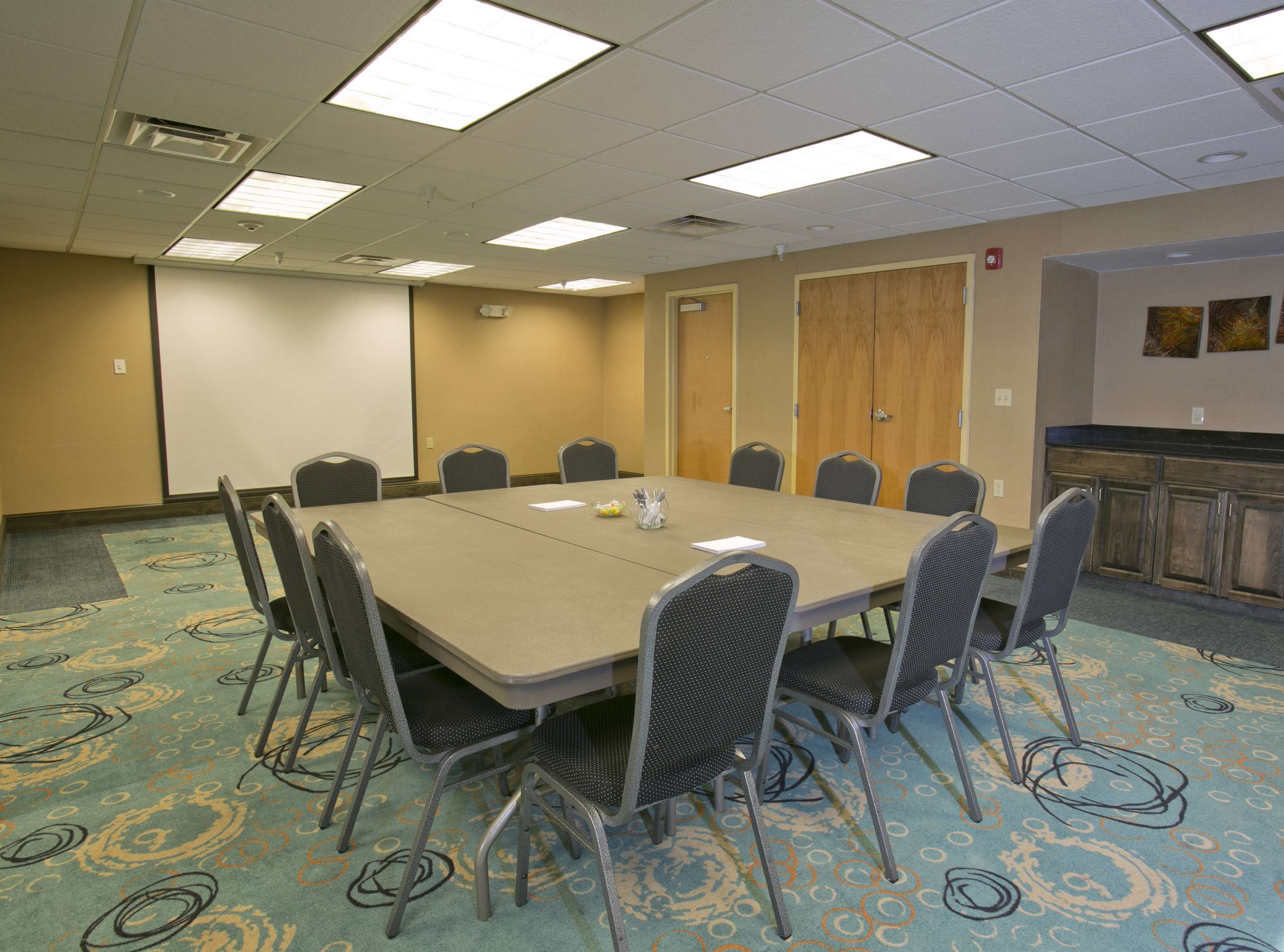 Meeting Room | Hampton Inn & Suites Wiggins