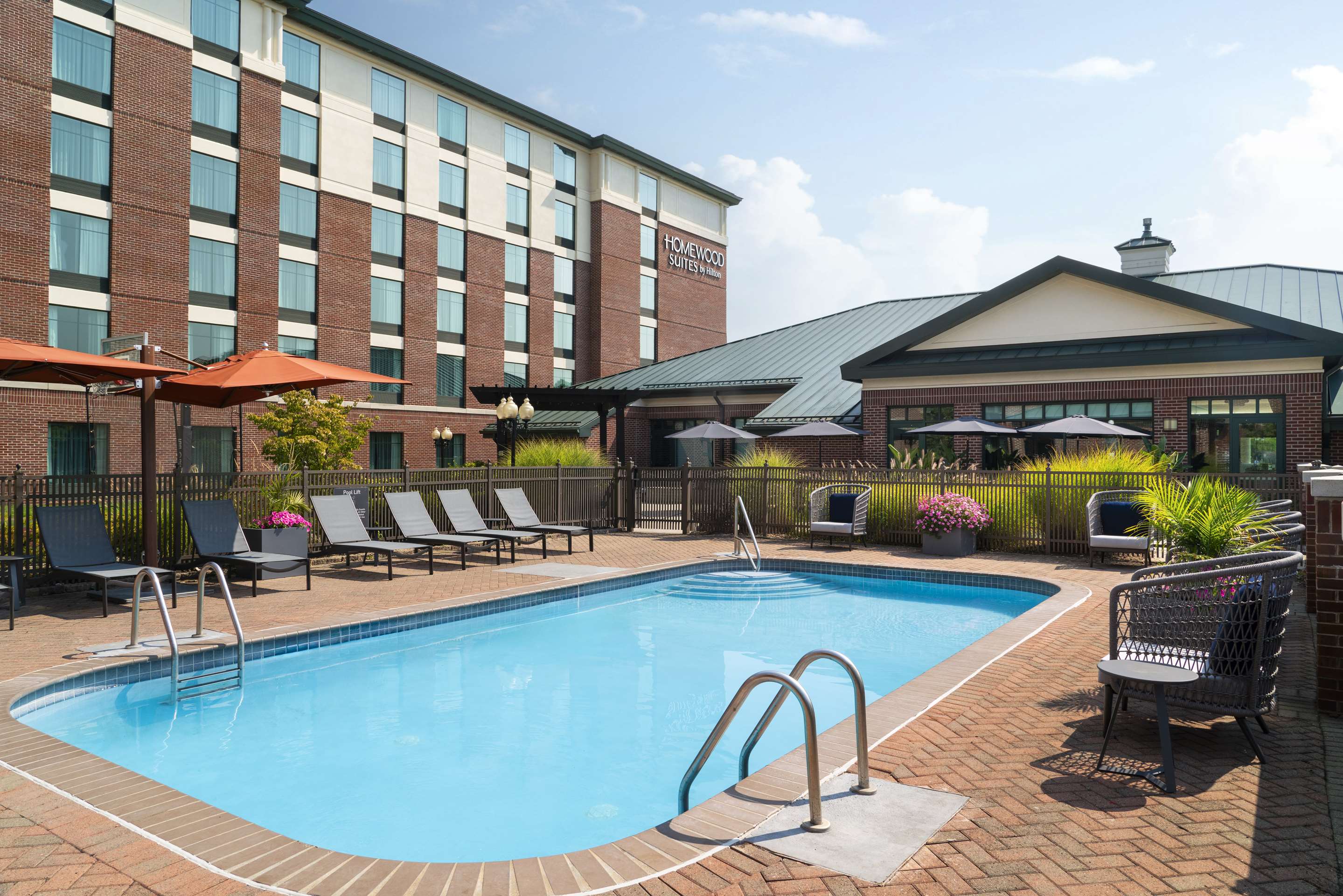 Pool | Homewood Suites by Hilton-Hartford South-Glastonbury, CT