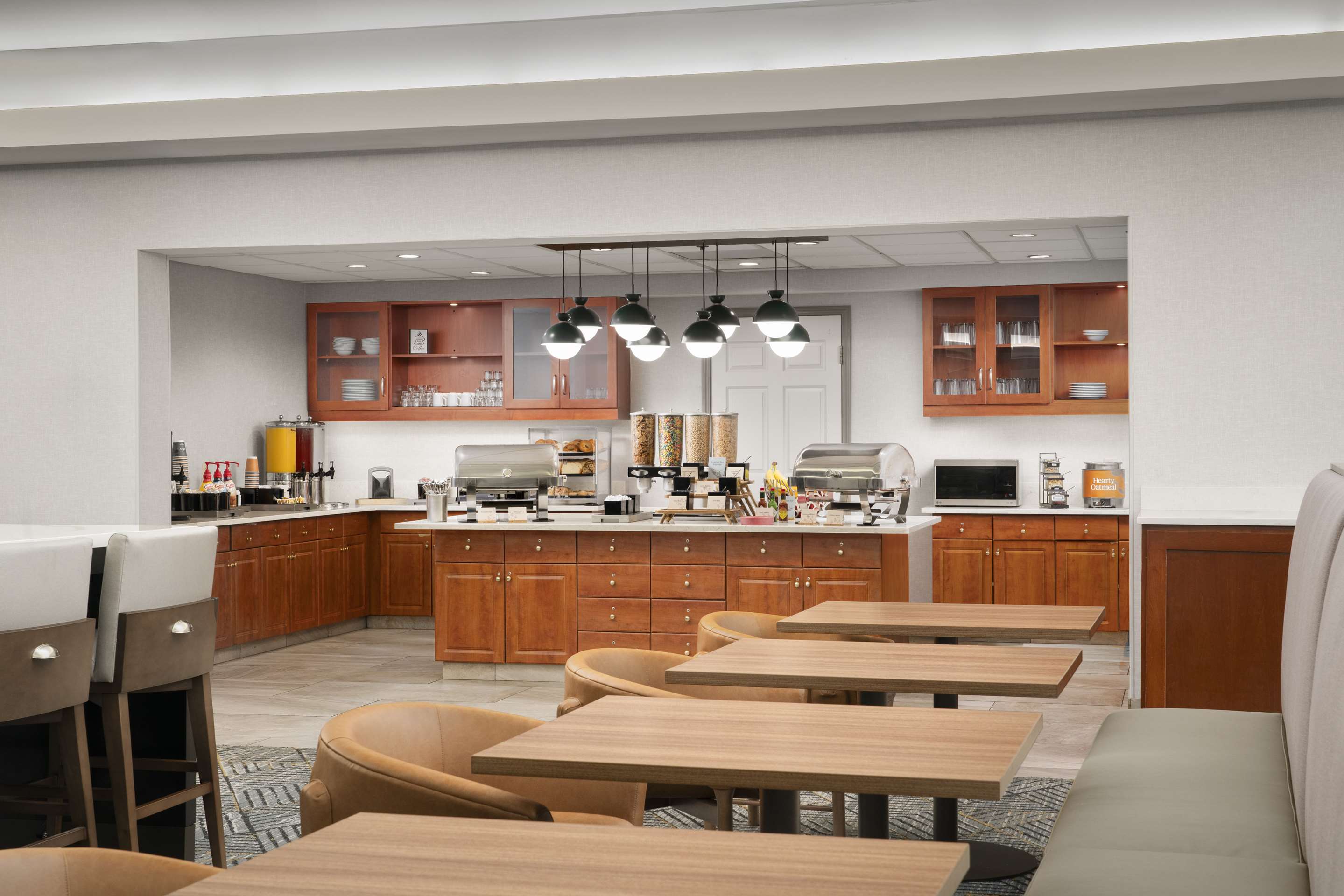 Breakfast Area | Homewood Suites by Hilton-Hartford South-Glastonbury, CT