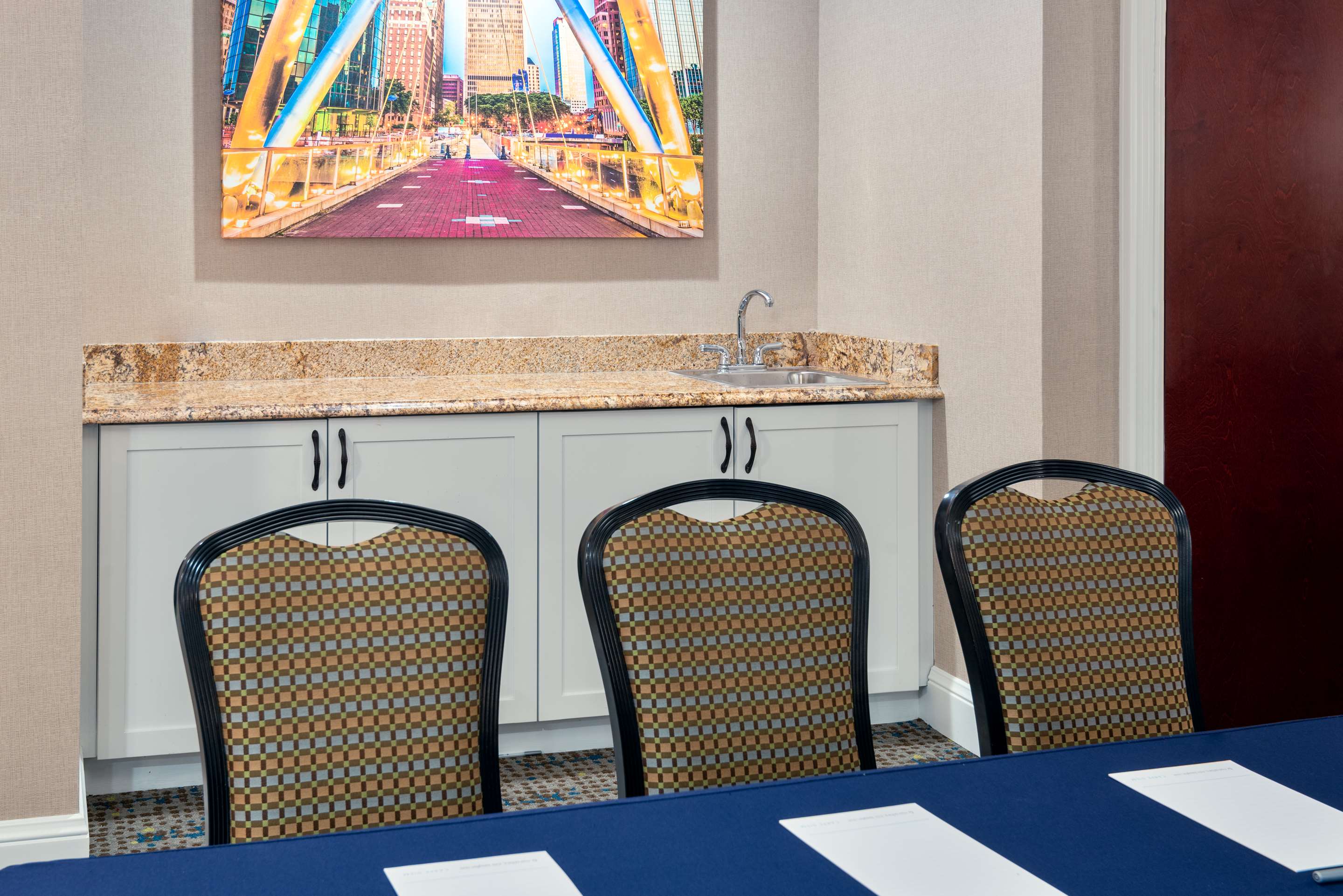 Meeting Room | Hampton Inn & Suites Hartford/Farmington