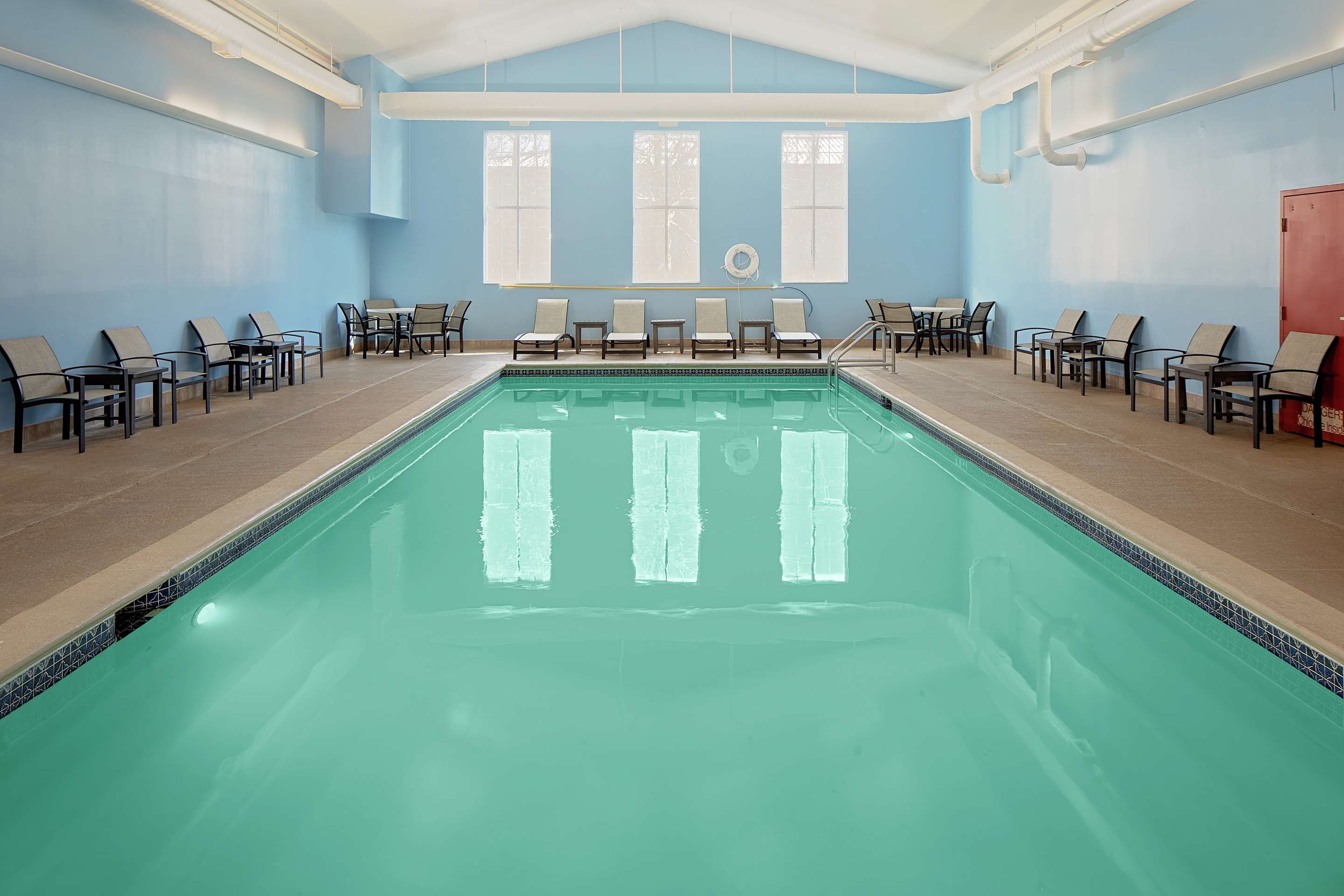 Pool | Homewood Suites by Hilton Hartford-Farmington