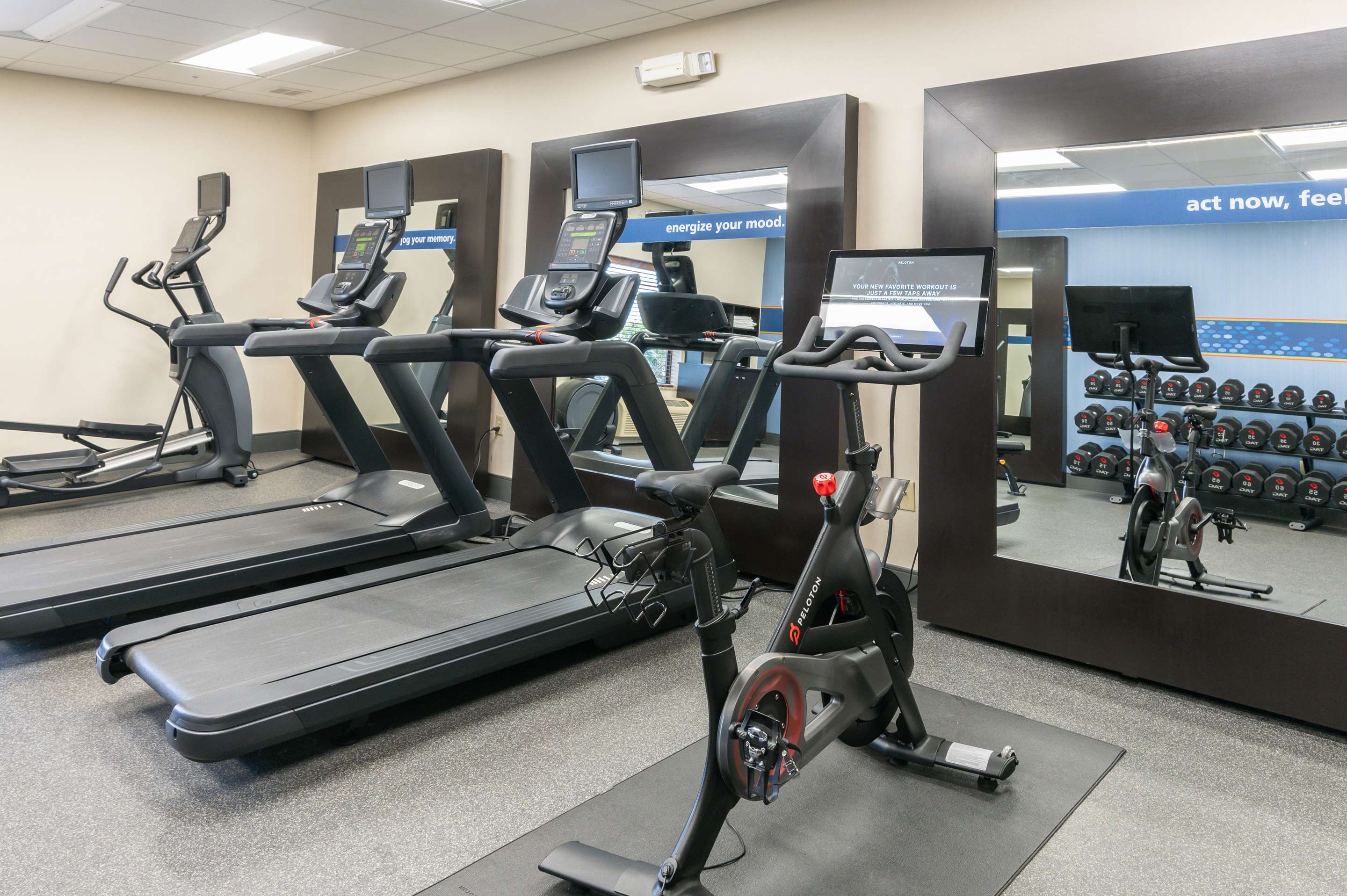 Health club fitness center gym | Hampton Inn & Suites Hartford-Manchester