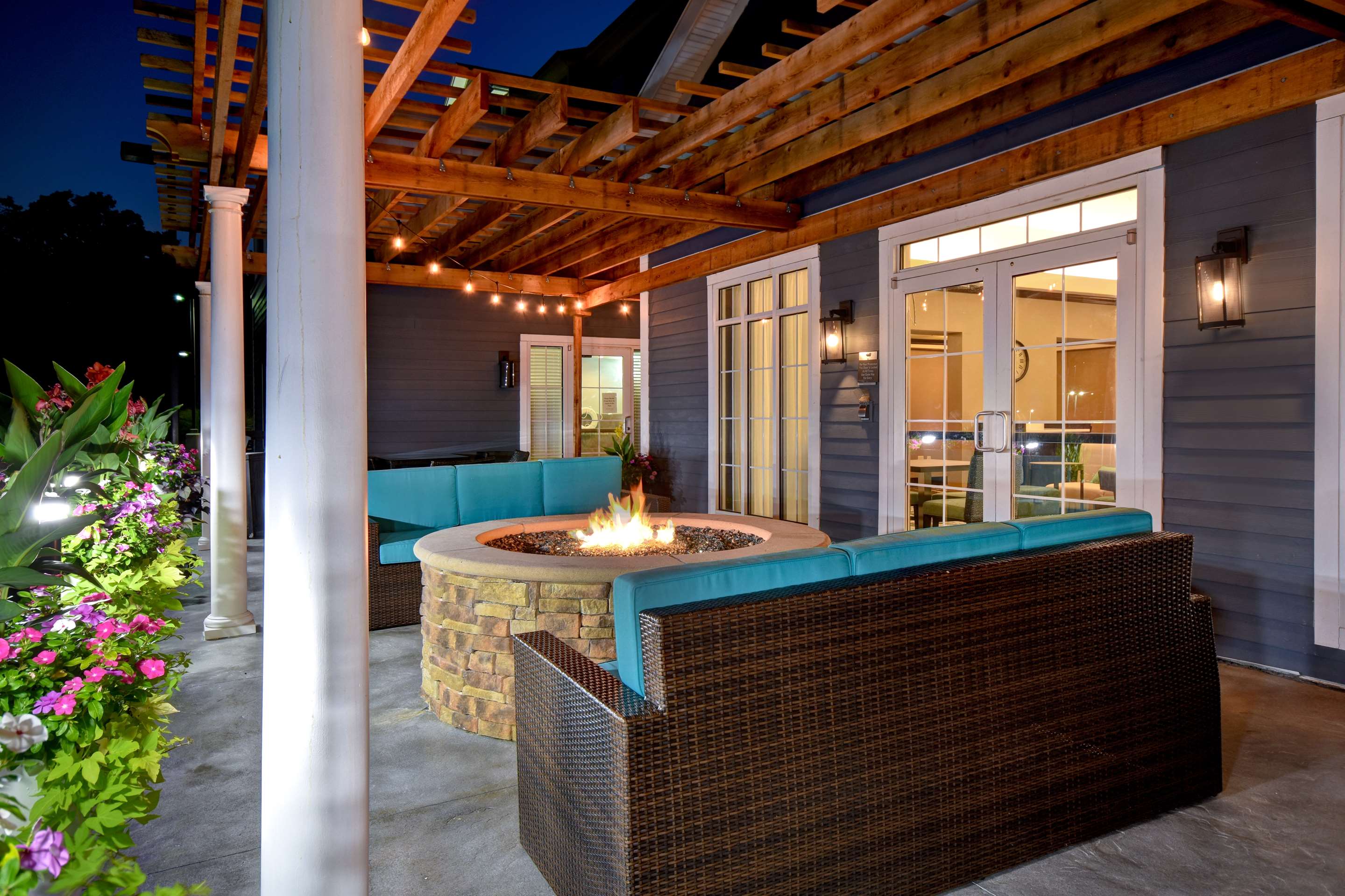 Exterior | Homewood Suites by Hilton Southington, CT