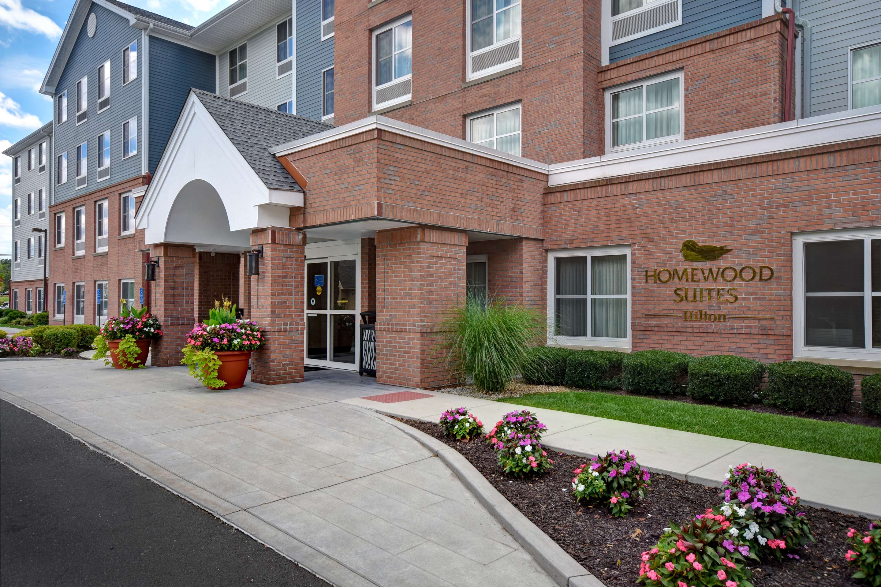 Exterior | Homewood Suites by Hilton Southington, CT