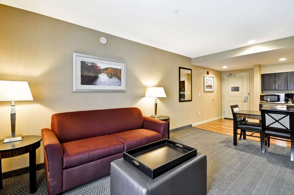 Homewood Suites by Hilton Southington, CT Room Type - 2 QNS 1 BDRM SUITE NONSMOK