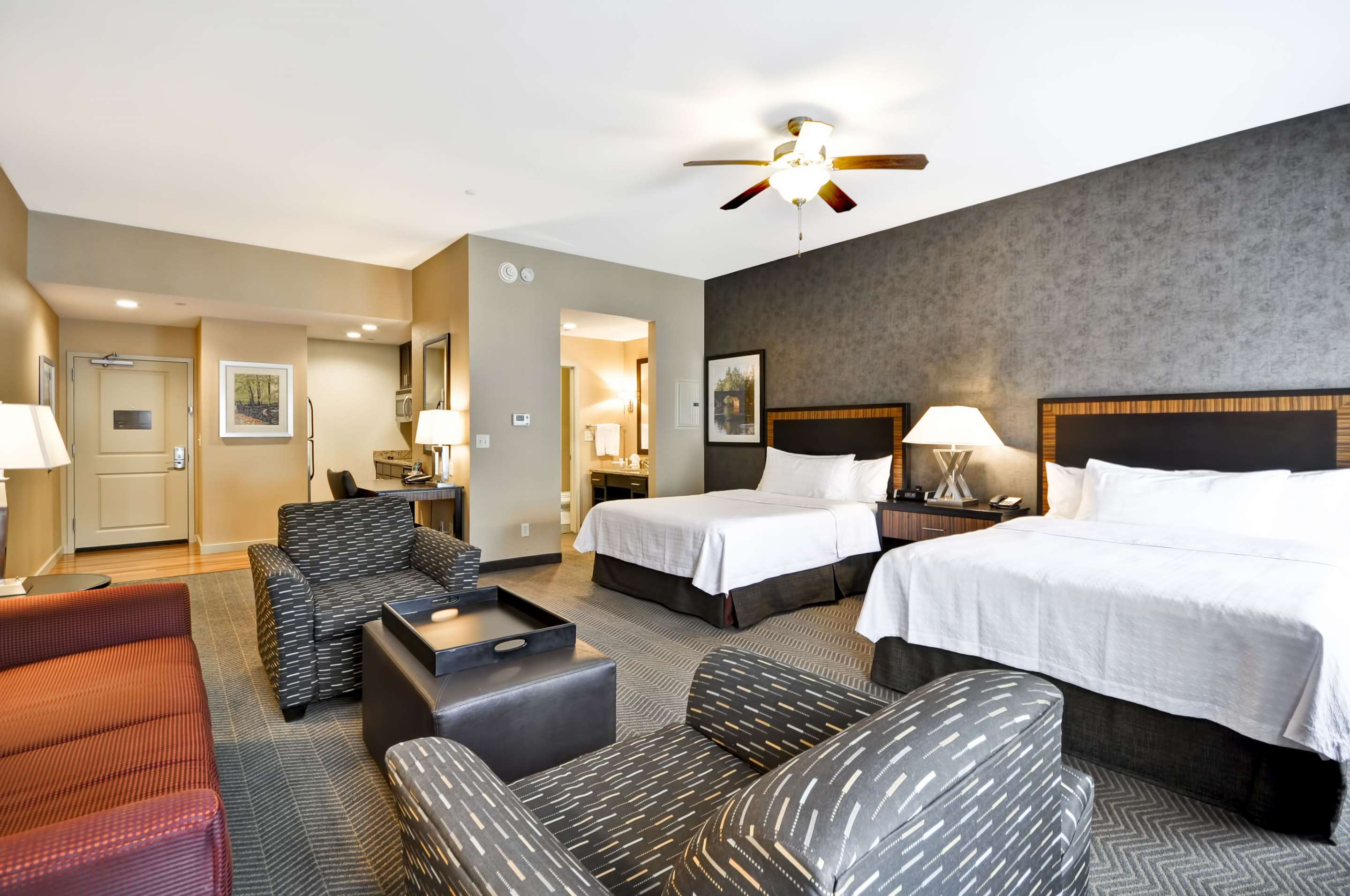 Guest room
