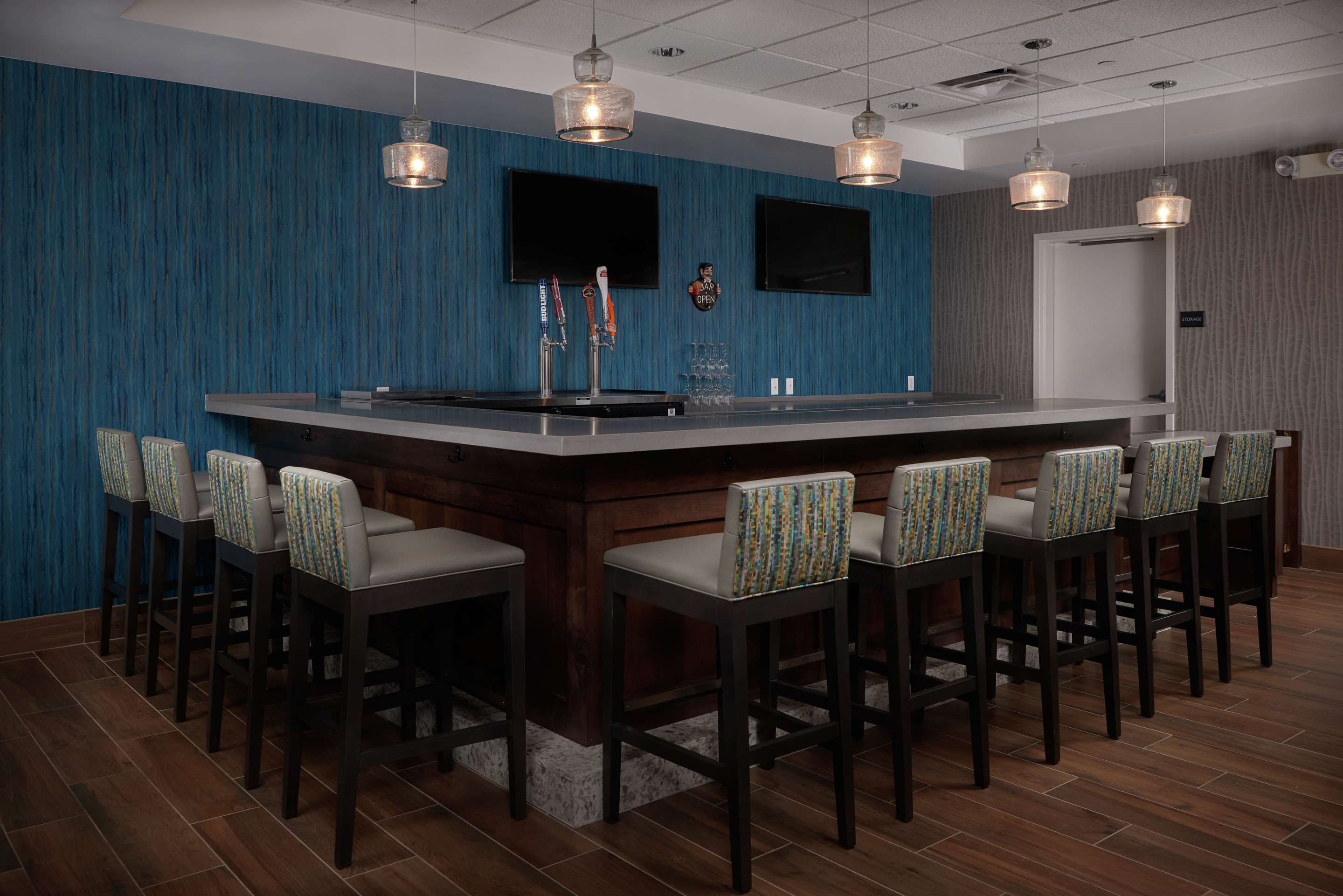 BarLounge | Hampton Inn Lake Havasu City