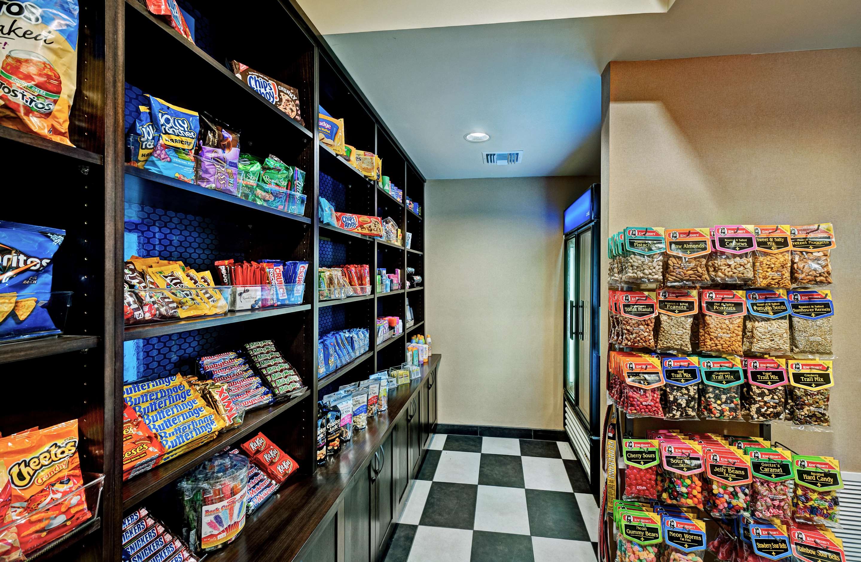 Restaurant | Hampton Inn Lake Havasu City