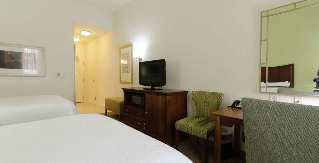 Hampton Inn by Hilton Hickory Room Type - 2QN MOB HEARING ACC TUB NS