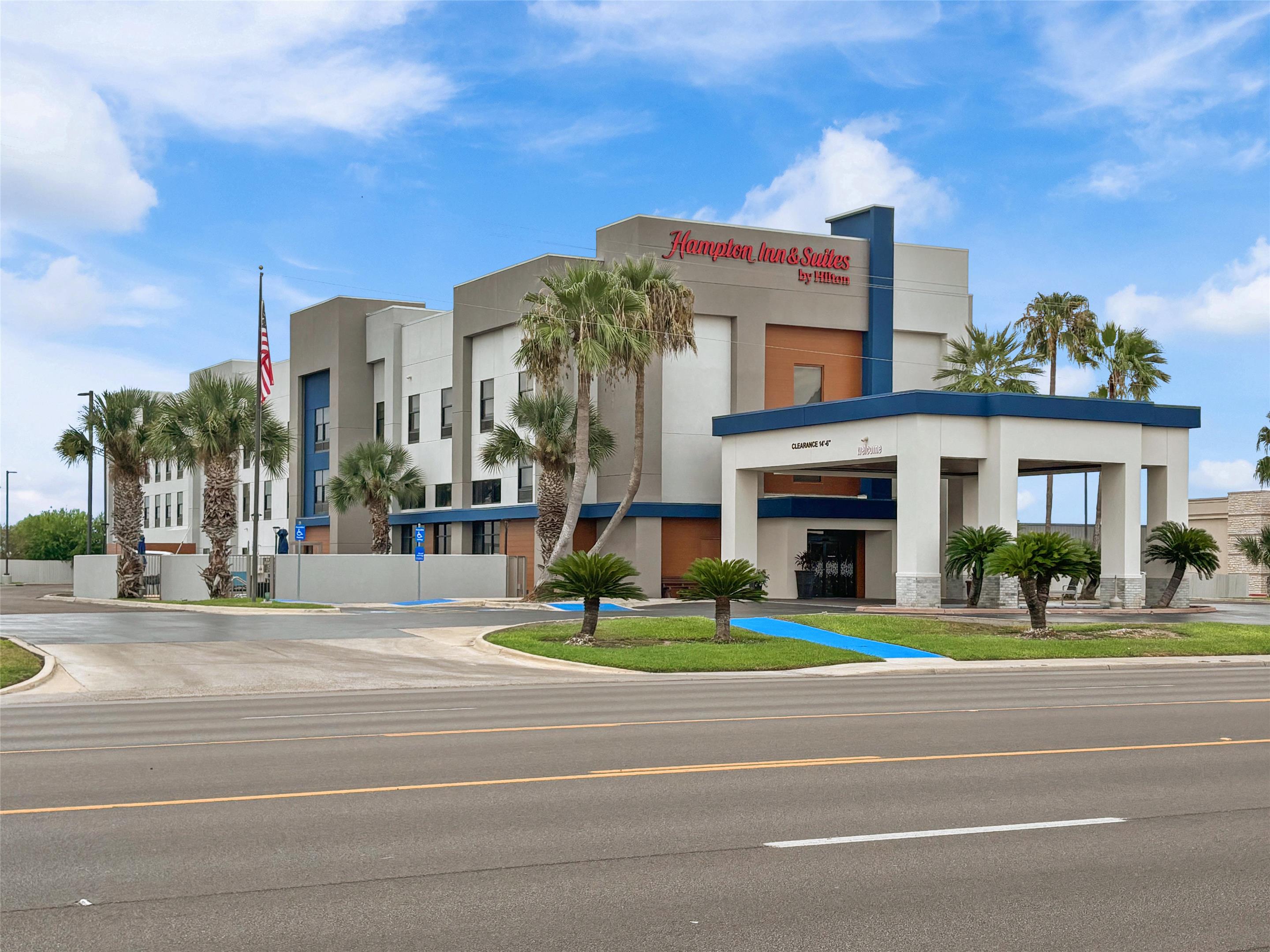 Exterior | Hampton Inn & Suites Harlingen
