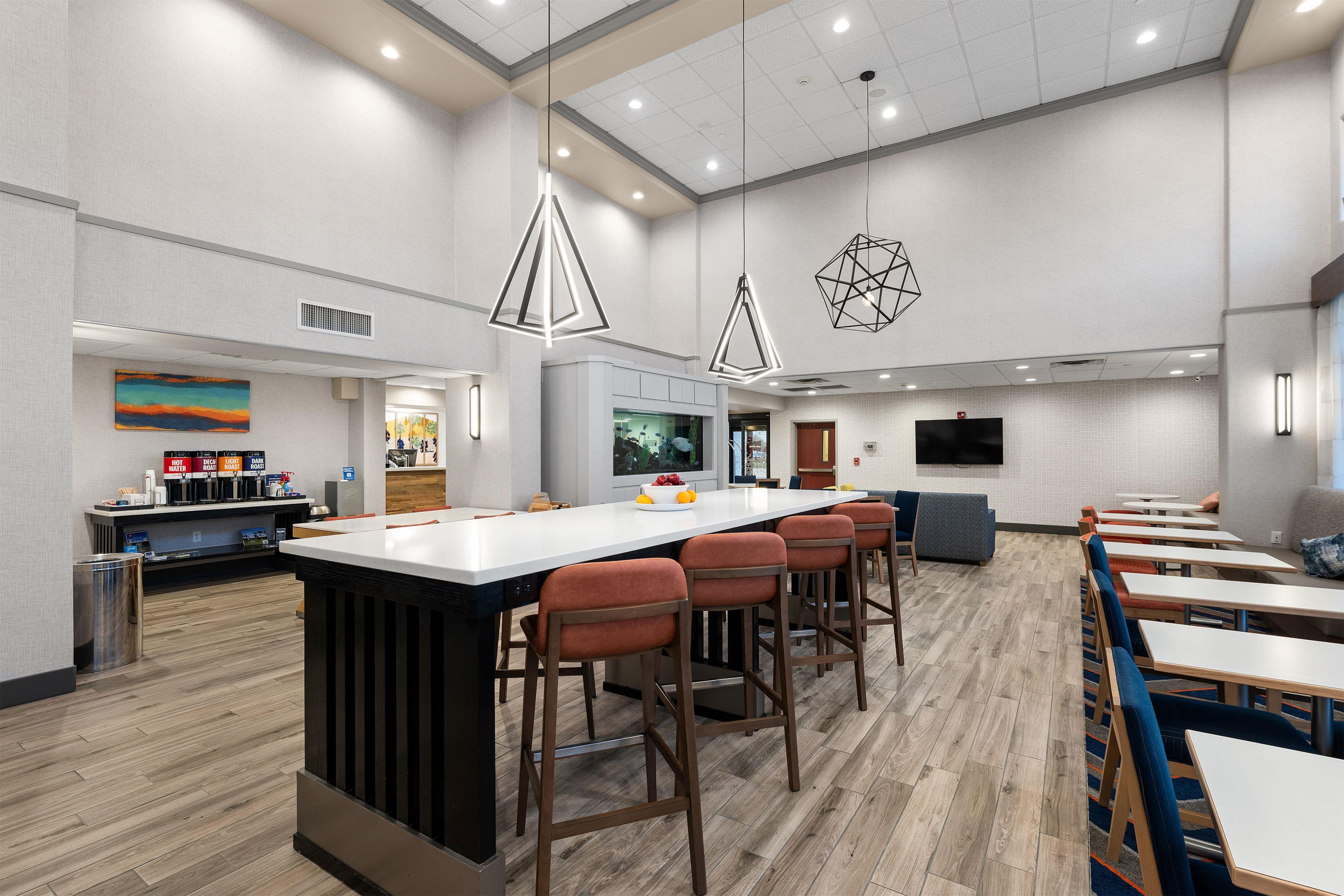 Lobby | Hampton Inn & Suites Harlingen