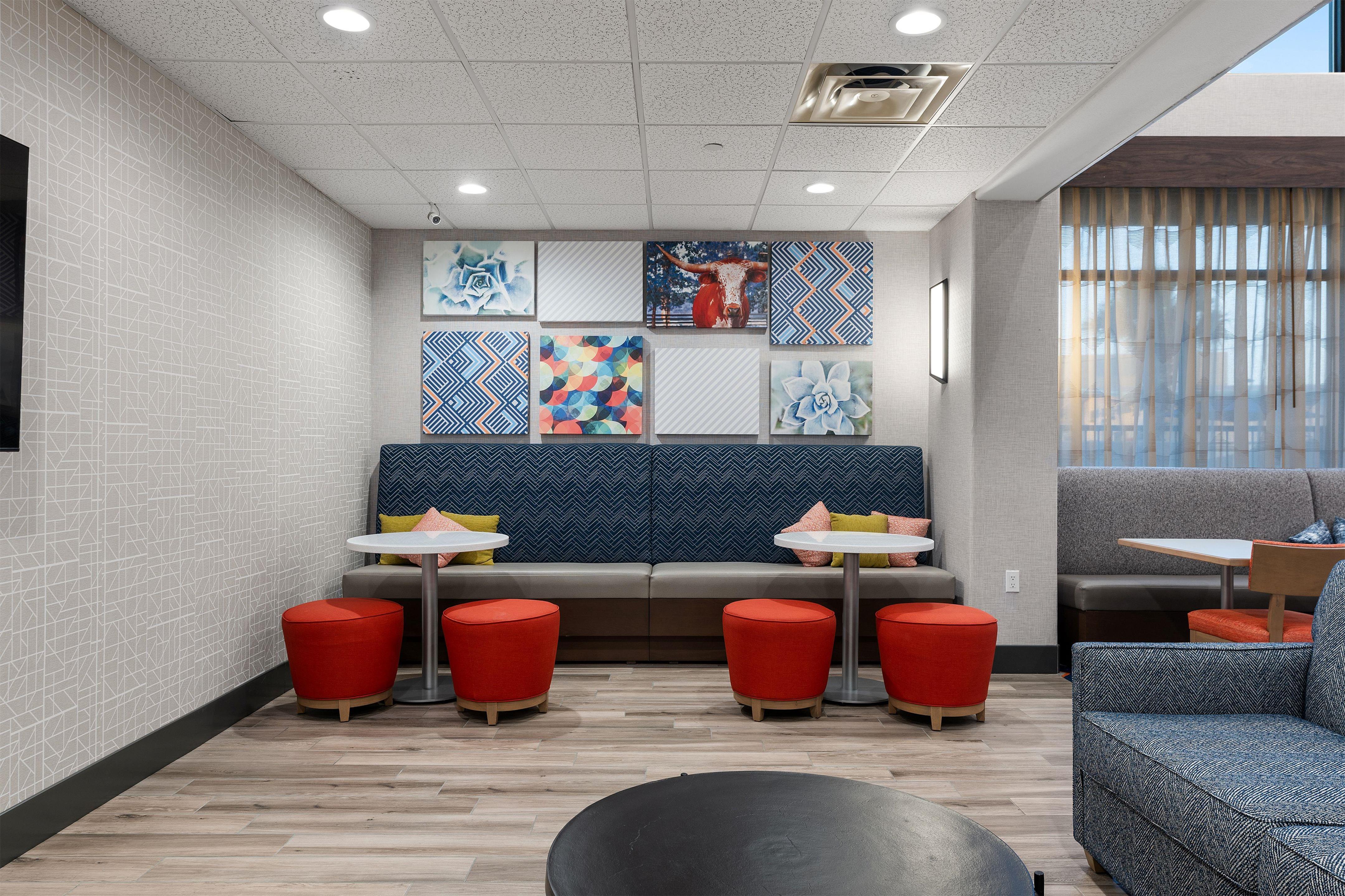 Lobby | Hampton Inn & Suites Harlingen