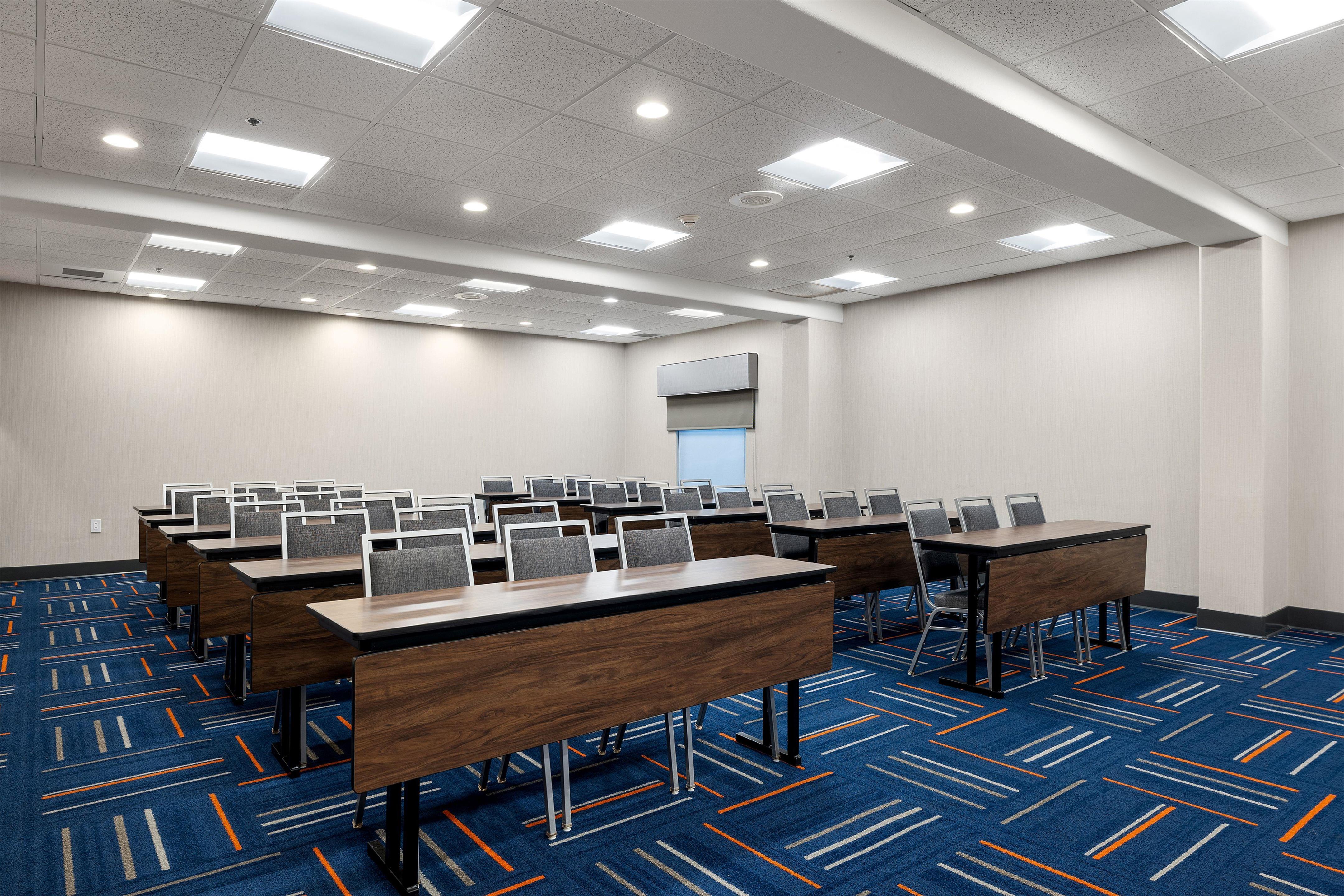 Meeting Room | Hampton Inn & Suites Harlingen