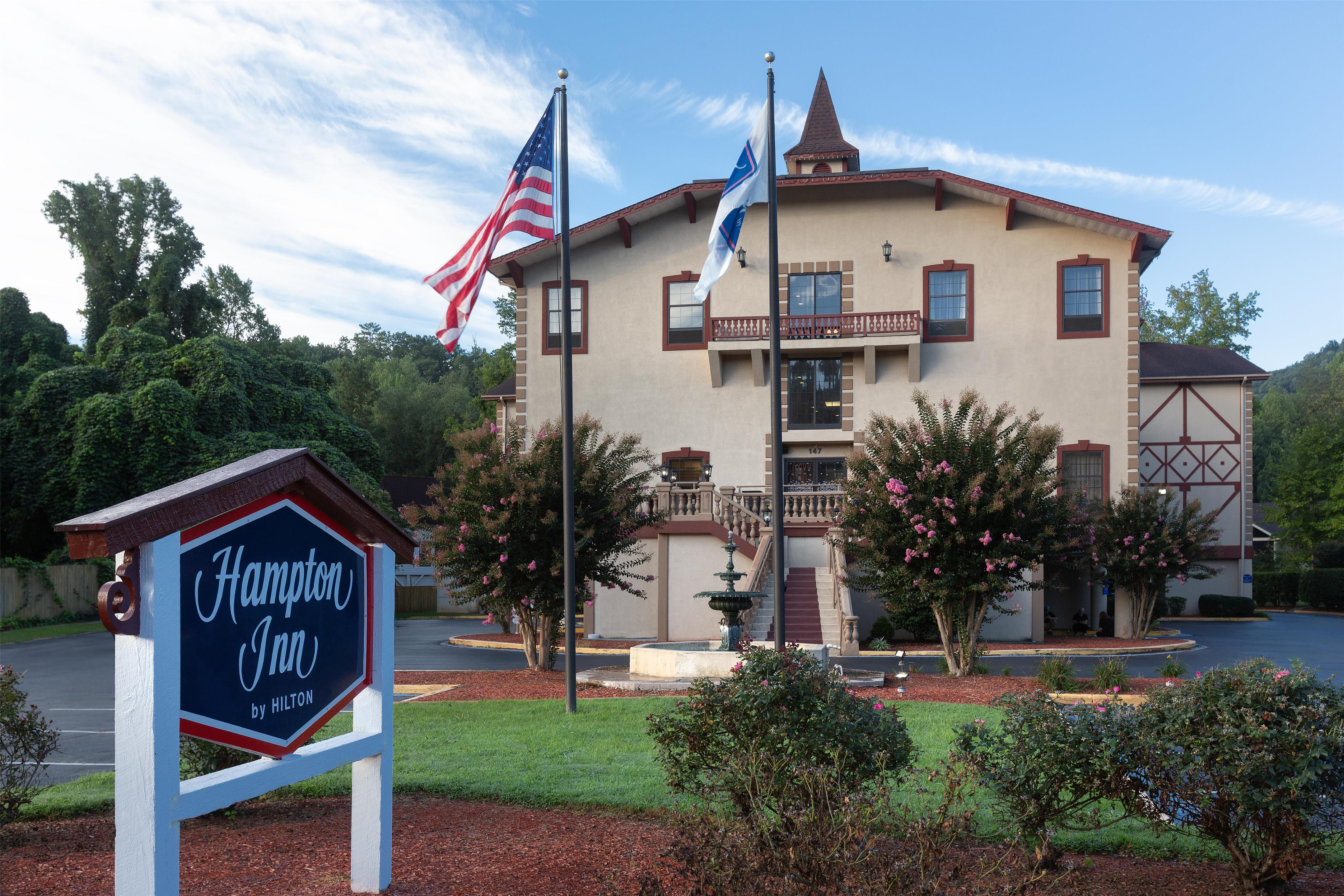Exterior | Hampton Inn Helen