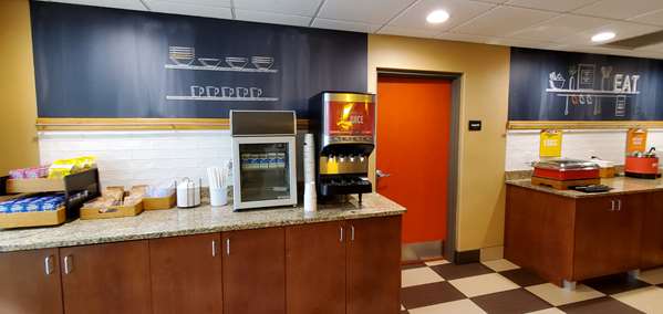 Amenities - Hampton Inn Hillsville - I-77, Exit 14