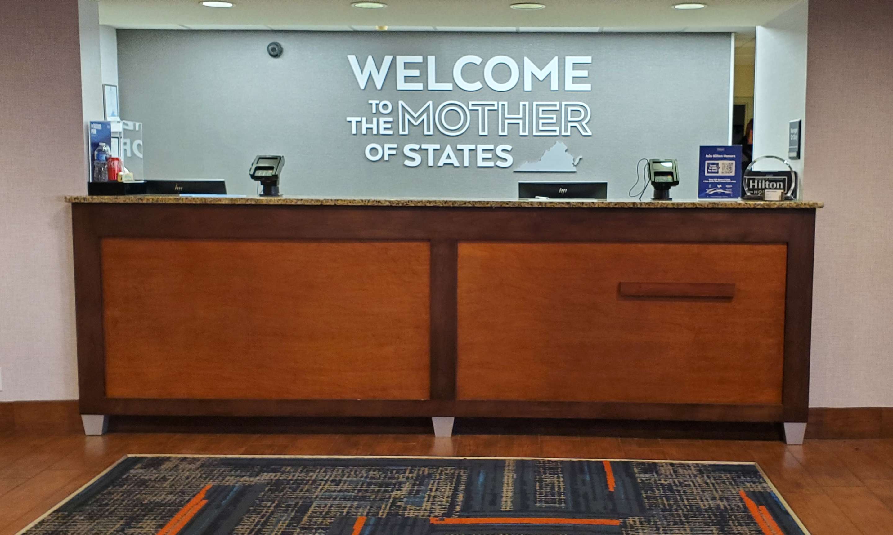 Reception | Hampton Inn Hillsville